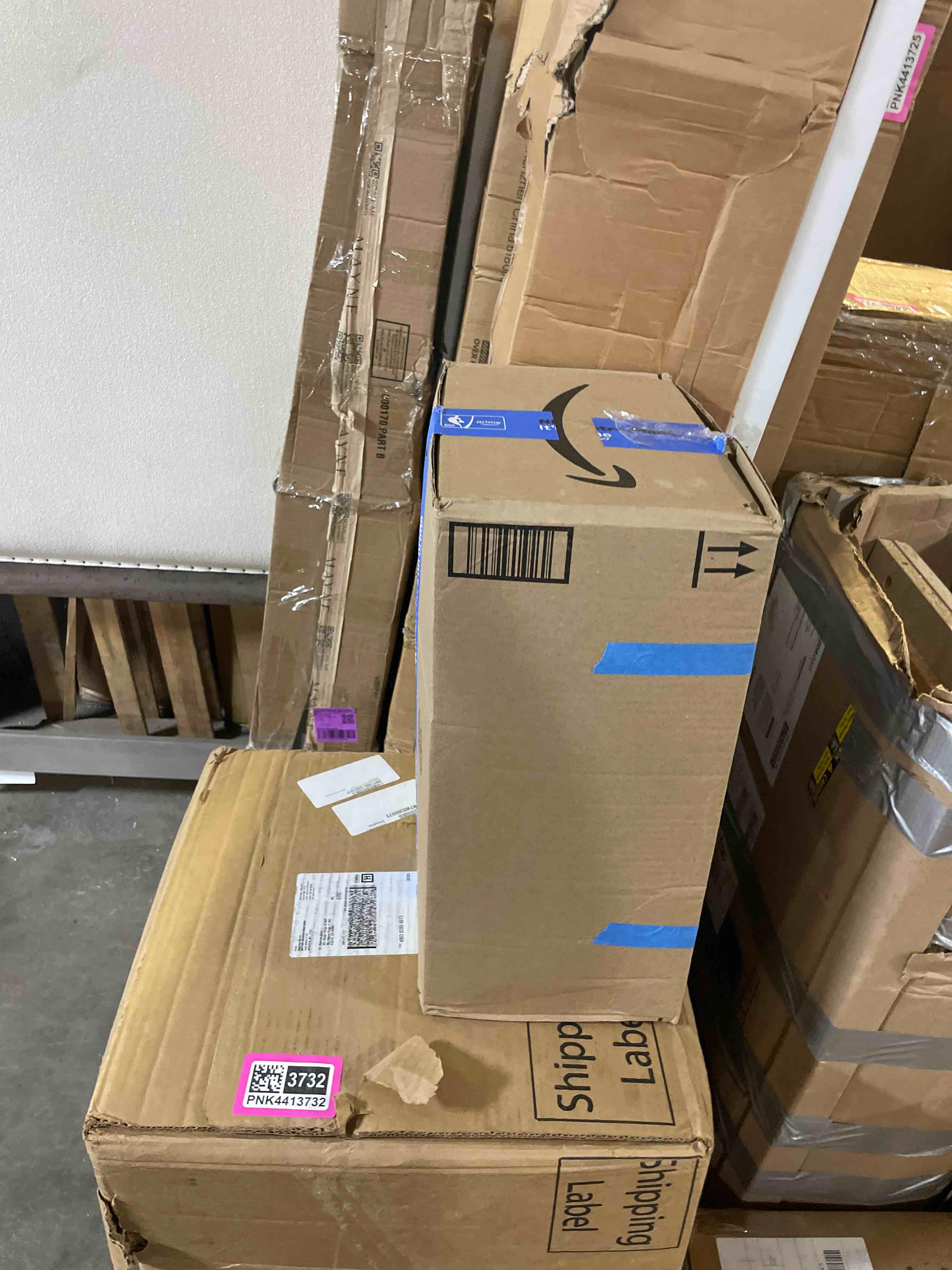 Condition photo showing Good Condition for winix a231 air purifier for bedroom up to 1,180 ft² in 1 hr with air quality monitor, true hepa, carbon filter and auto mode, captures pet allergies, smoke, dust (used)