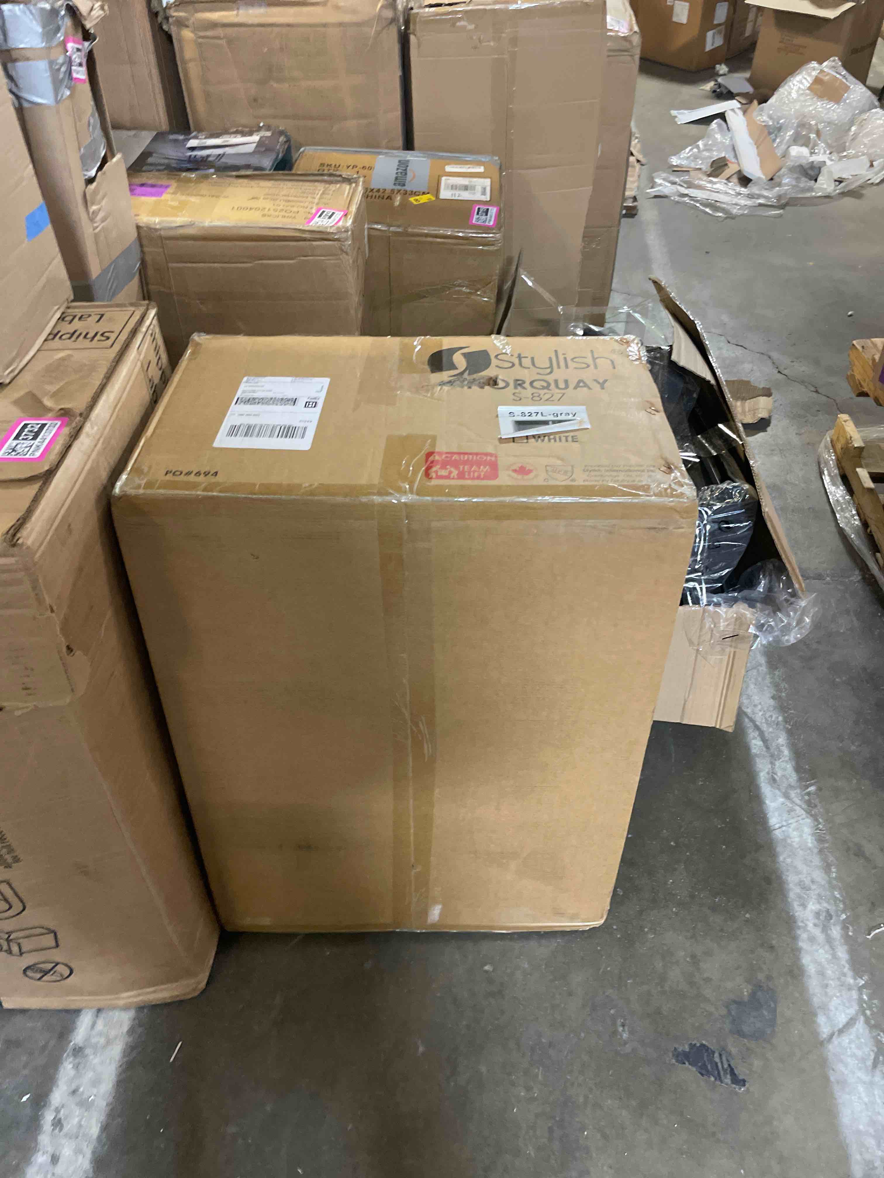 Condition photo showing New/Like New for stylish 27.25 x 18.75 inch drop in or undermount kitchen sink double bowl workstation 9.5 inches deep granite composite kitchen sinks with regular strainers grey, s-827l