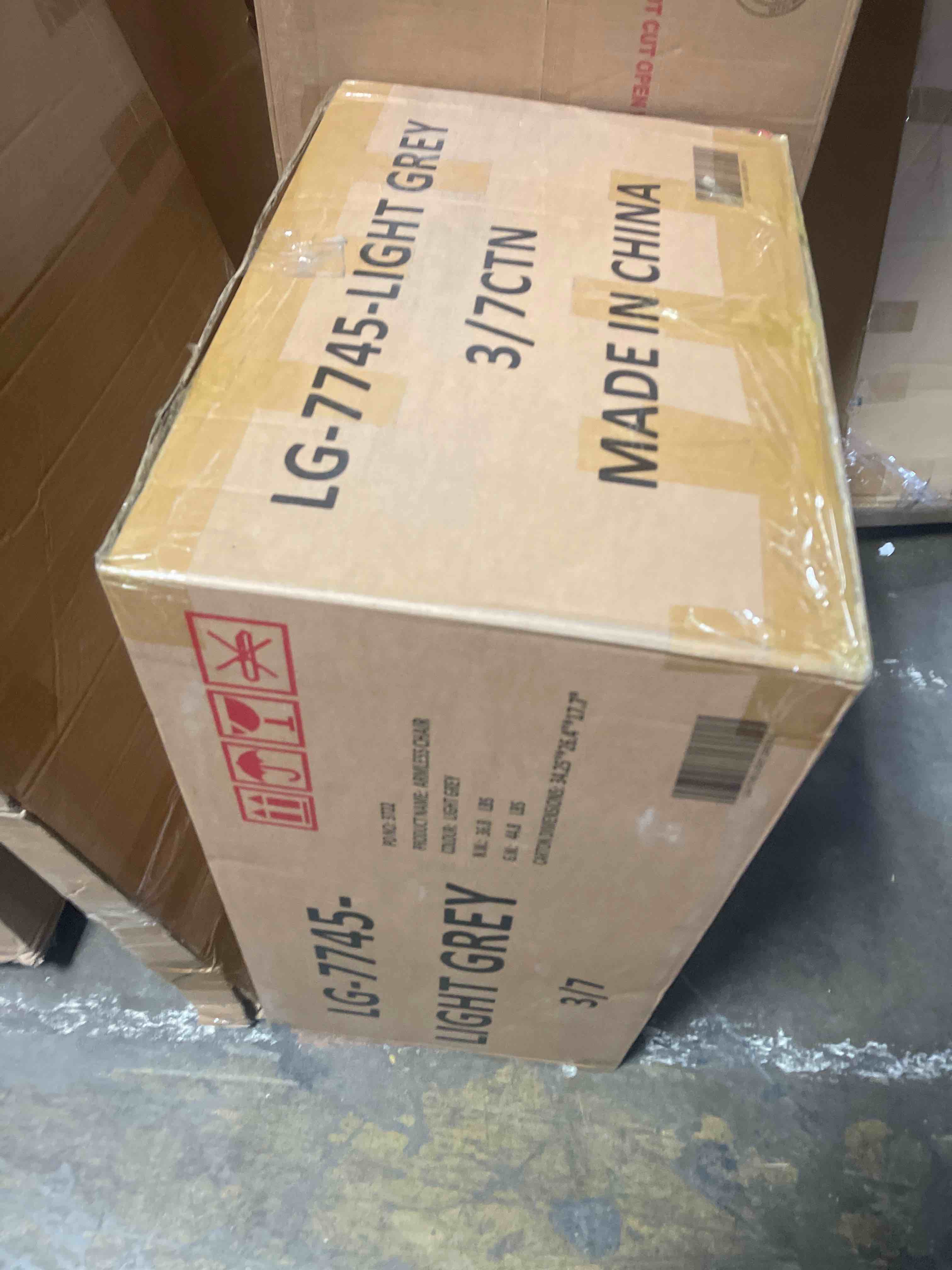 https://s3.amazonaws.com/lotting-images-prod/phillipi/PNK4413755_1777472129612.jpeg