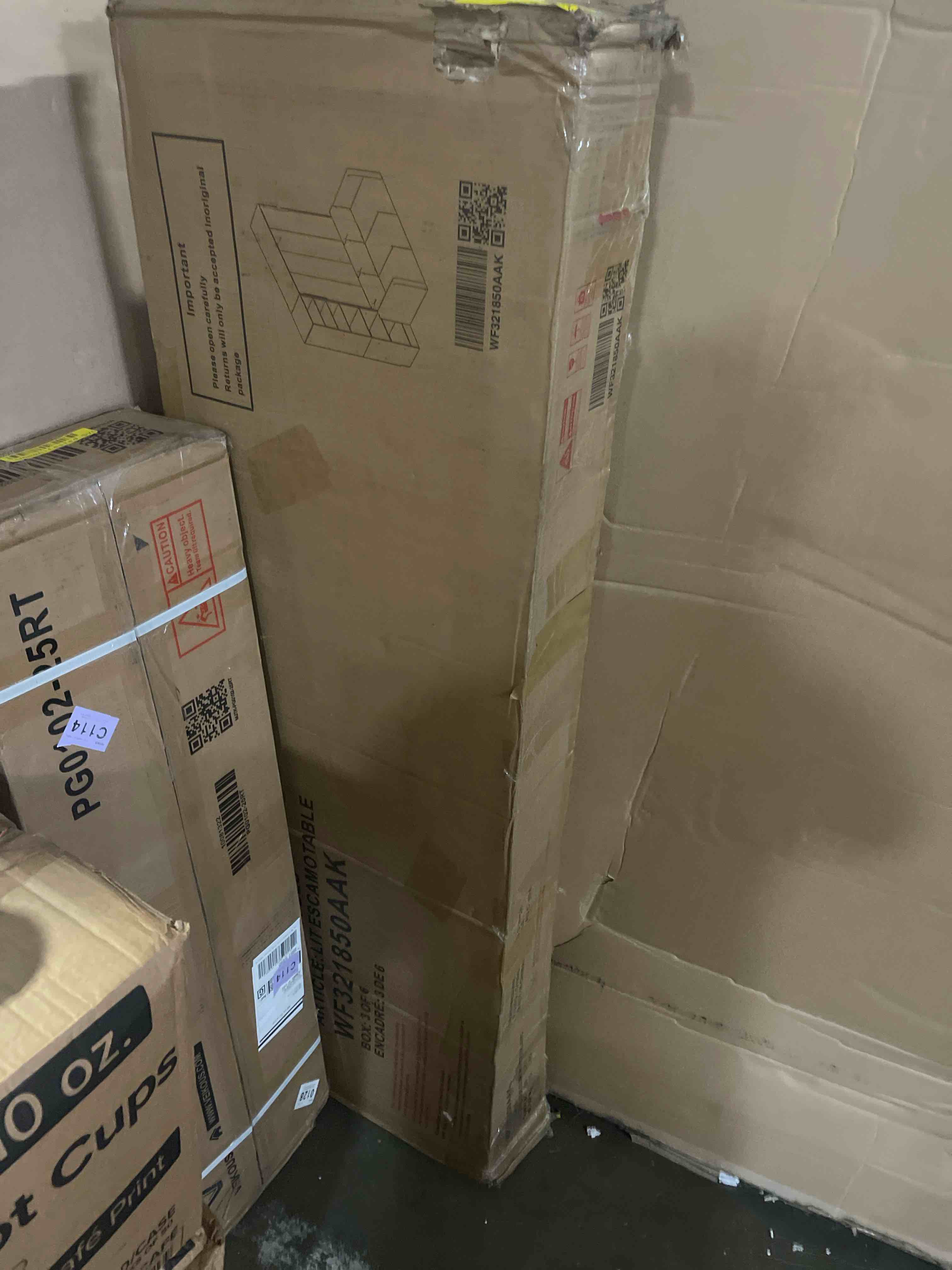 https://s3.amazonaws.com/lotting-images-prod/phillipi/PNK4413769_1777475024766.jpeg