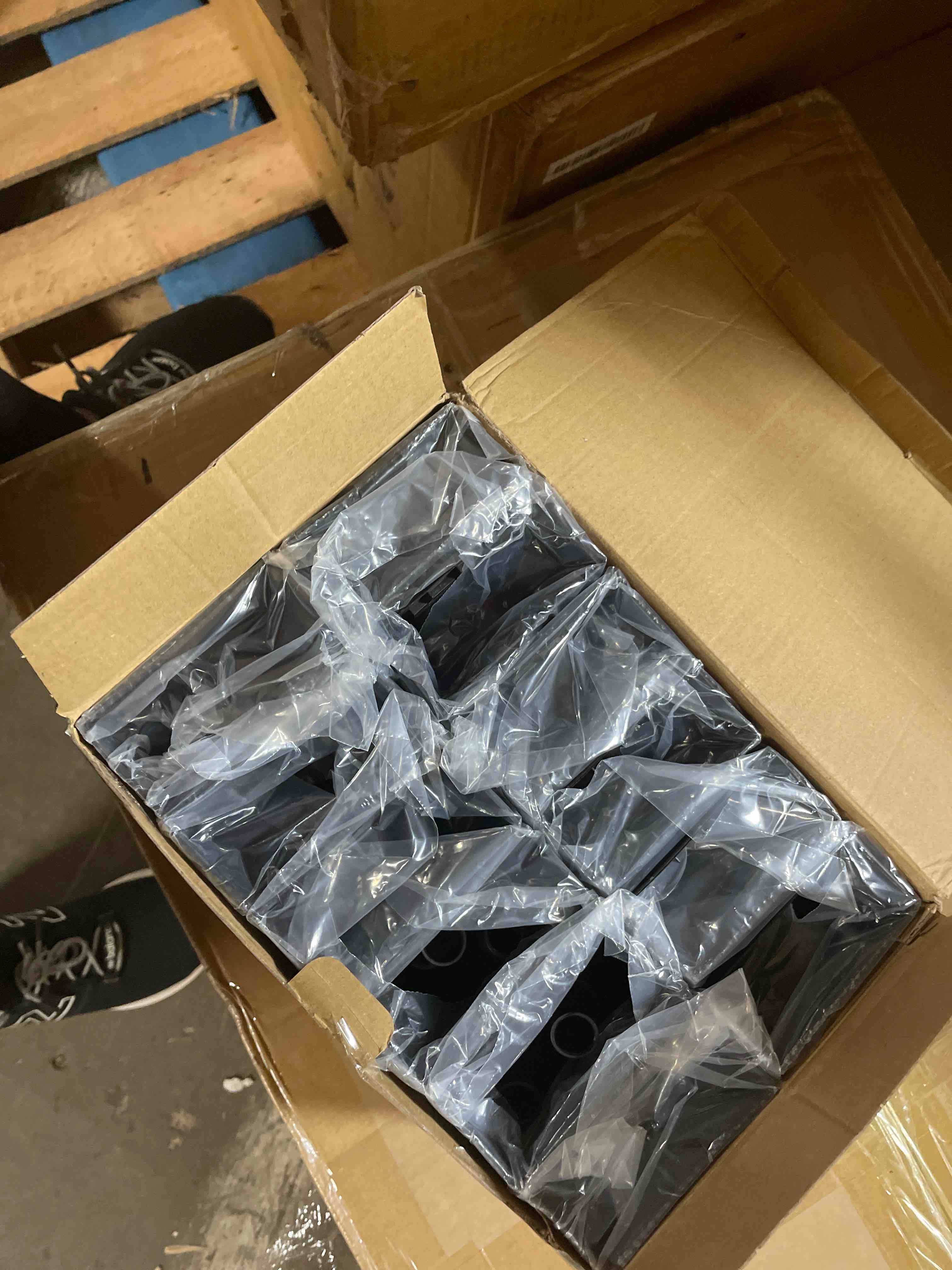 https://s3.amazonaws.com/lotting-images-prod/phillipi/PNK4413830_1777646471485.jpeg