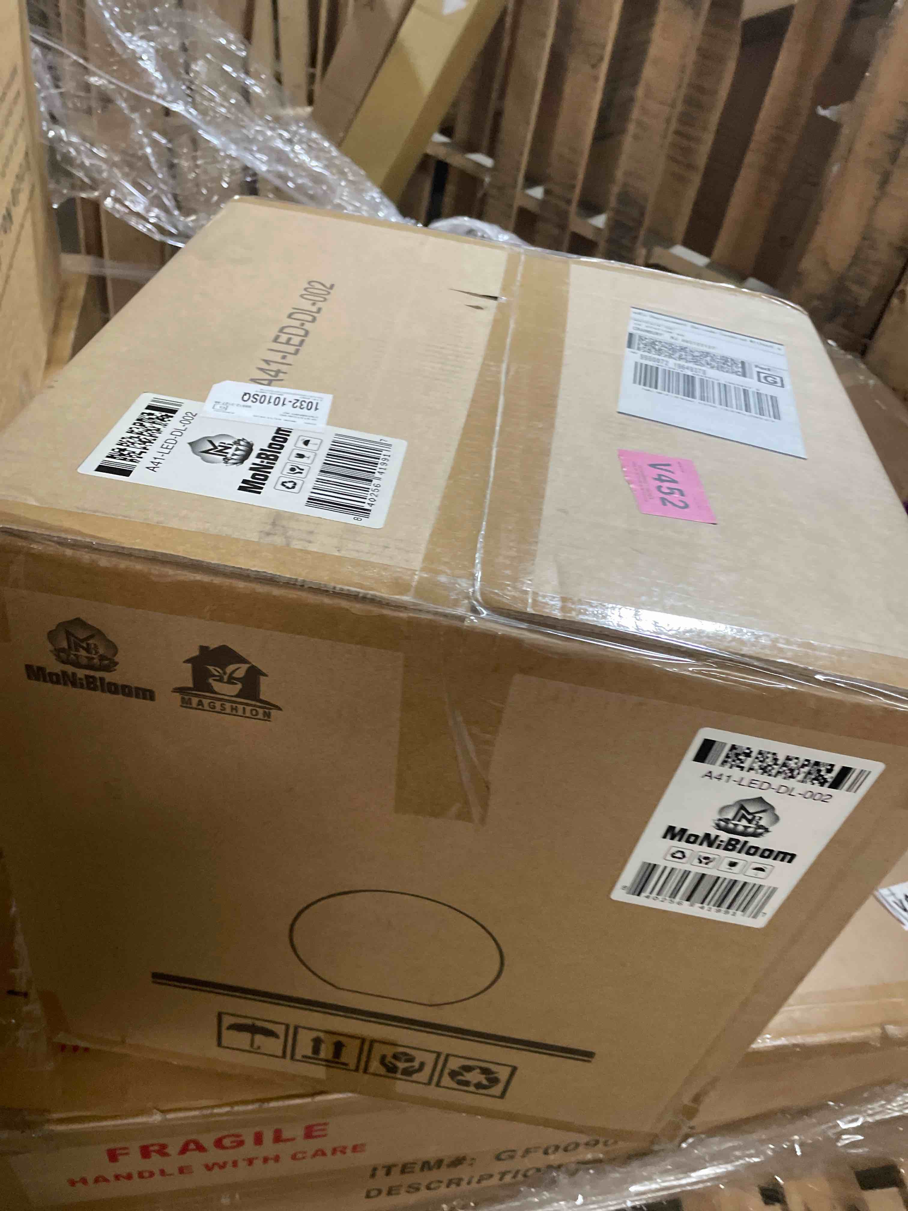 https://s3.amazonaws.com/lotting-images-prod/phillipi/PNK4413832_1777646613662.jpeg