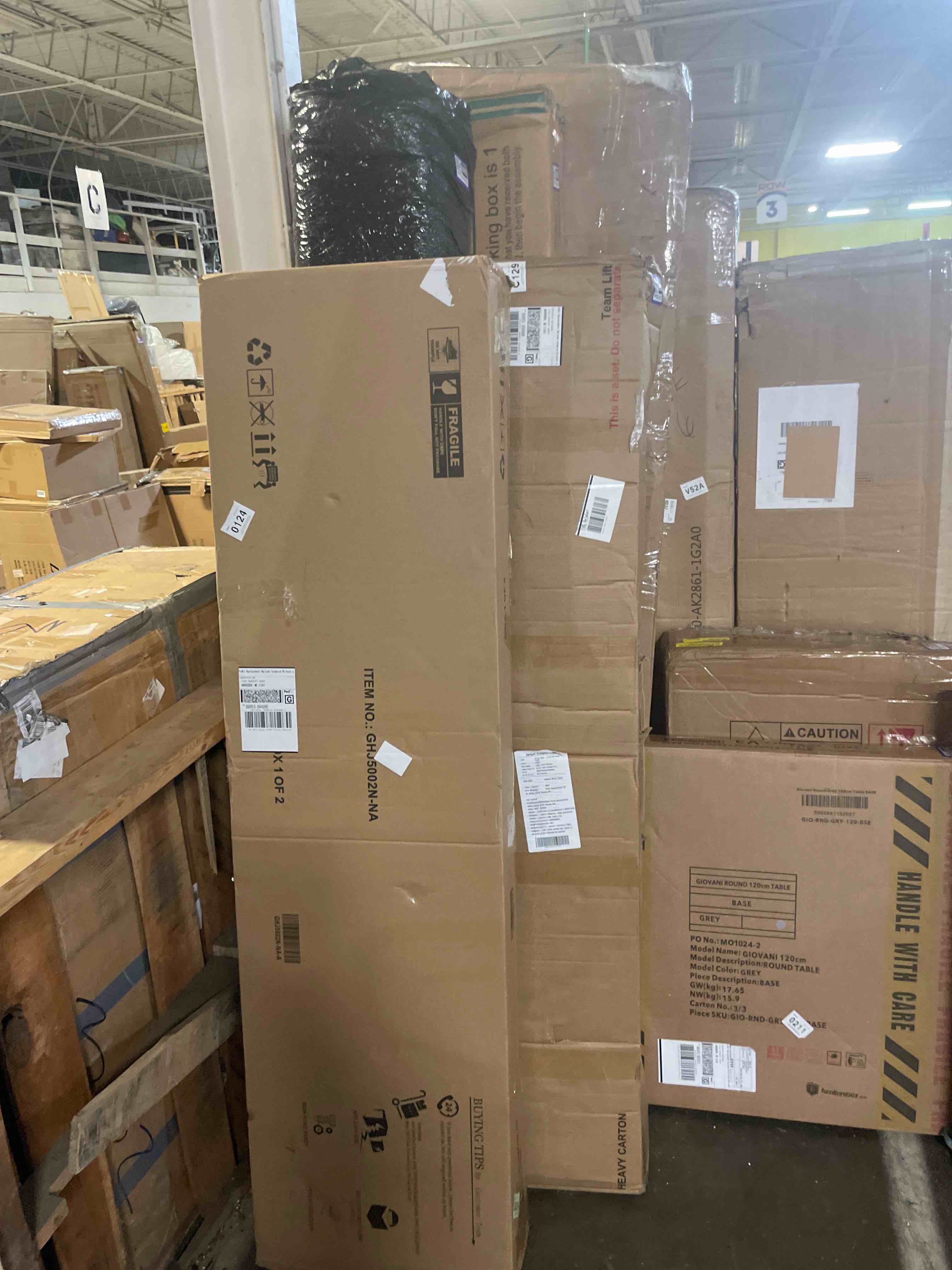 https://s3.amazonaws.com/lotting-images-prod/phillipi/PNK4413880_1777572274214.jpeg