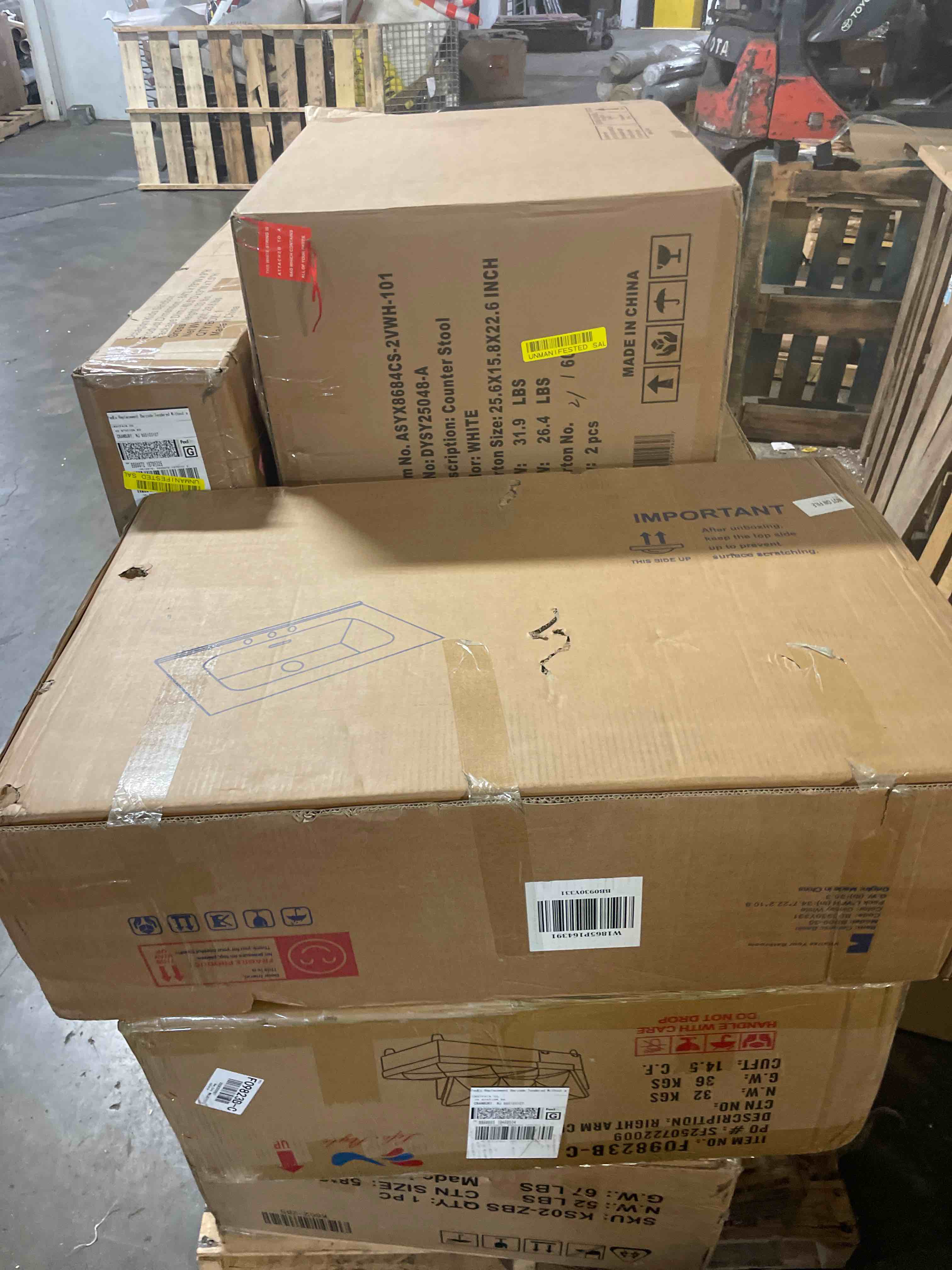 https://s3.amazonaws.com/lotting-images-prod/phillipi/PNK4413886_1777573809023.jpeg