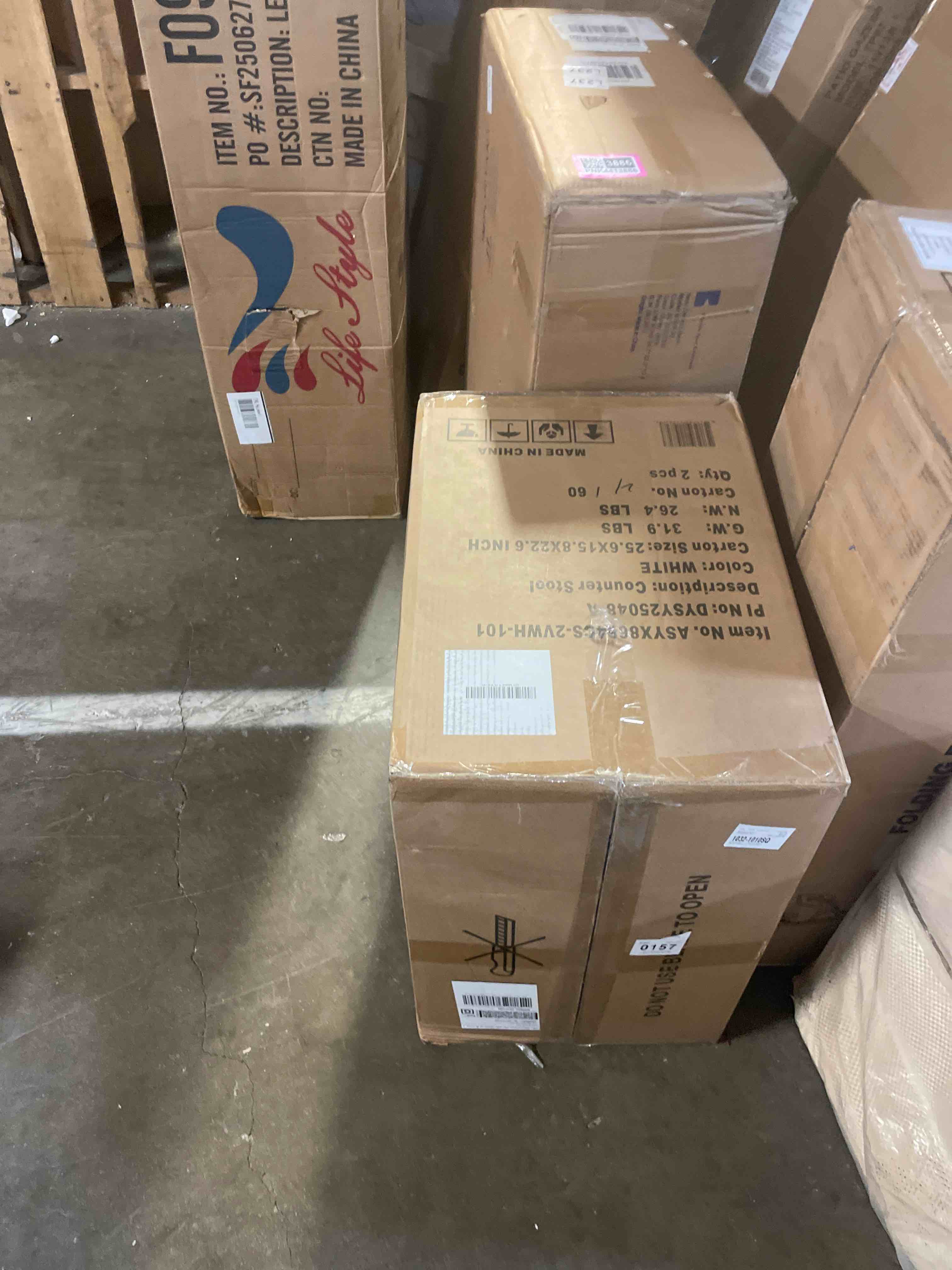 https://s3.amazonaws.com/lotting-images-prod/phillipi/PNK4413887_1777574009859.jpeg