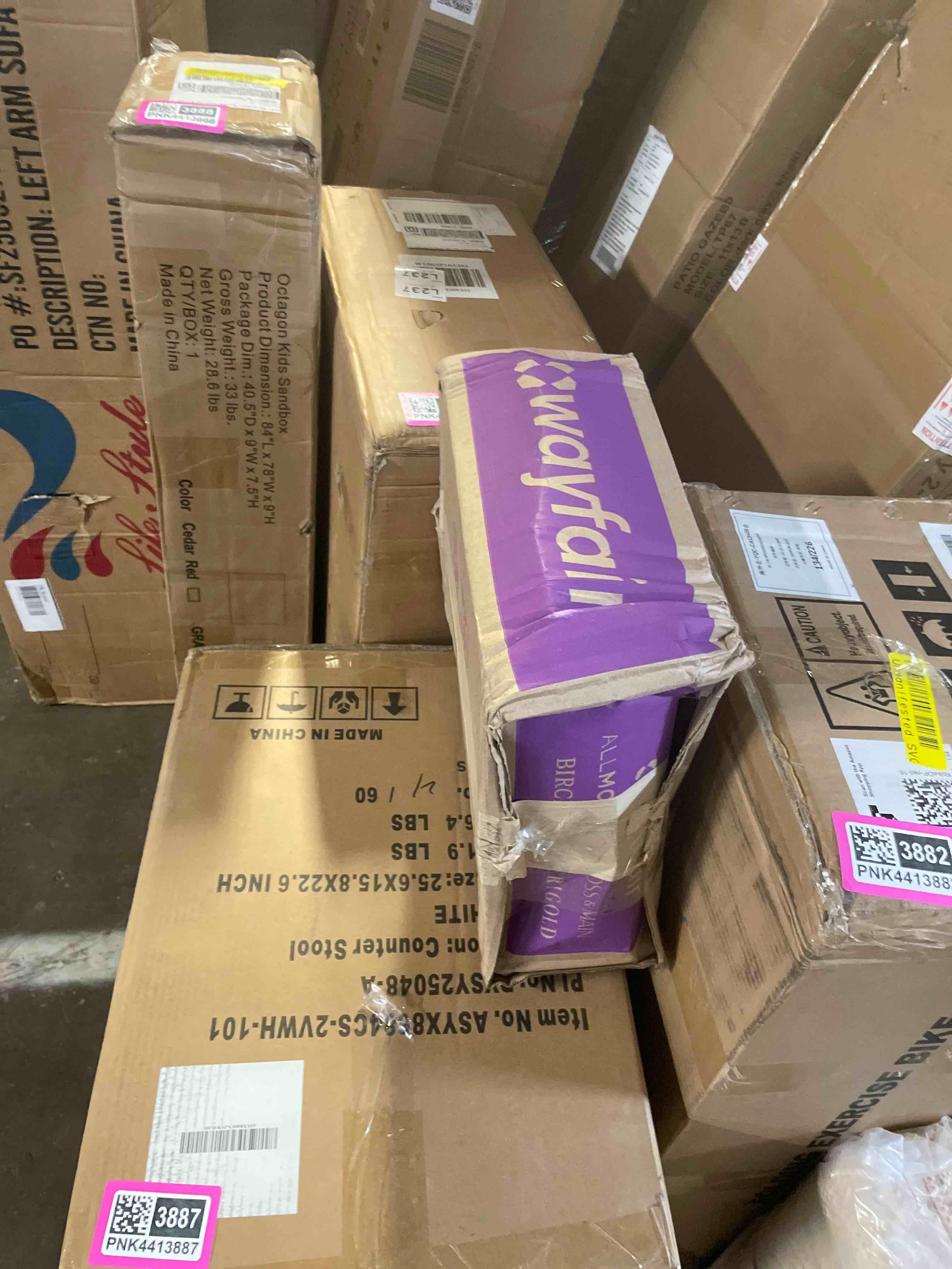 https://s3.amazonaws.com/lotting-images-prod/phillipi/PNK4413889_1777574218327.jpeg