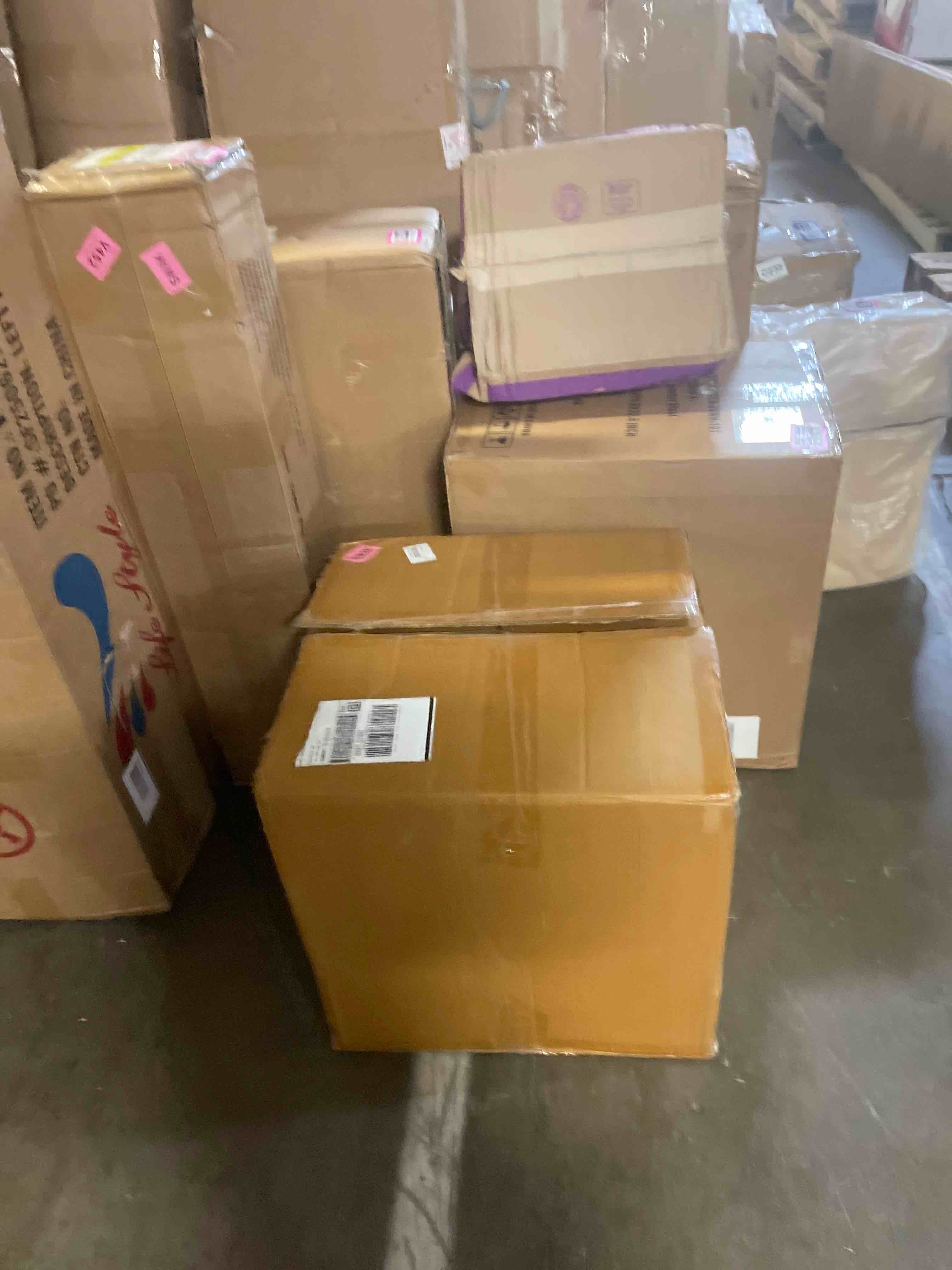 https://s3.amazonaws.com/lotting-images-prod/phillipi/PNK4413890_1777574491027.jpeg