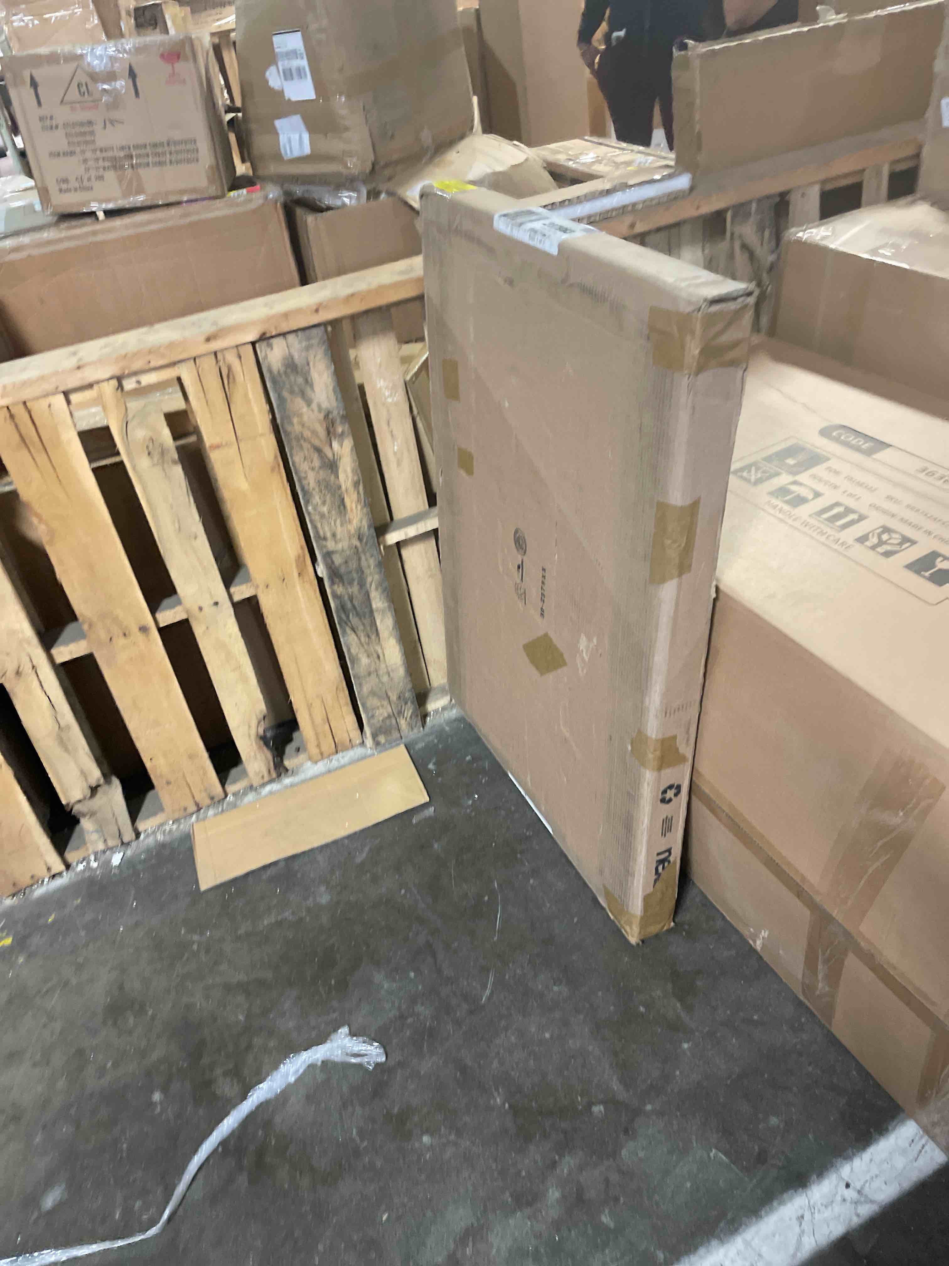 https://s3.amazonaws.com/lotting-images-prod/phillipi/PNK4413902_1777576797461.jpeg