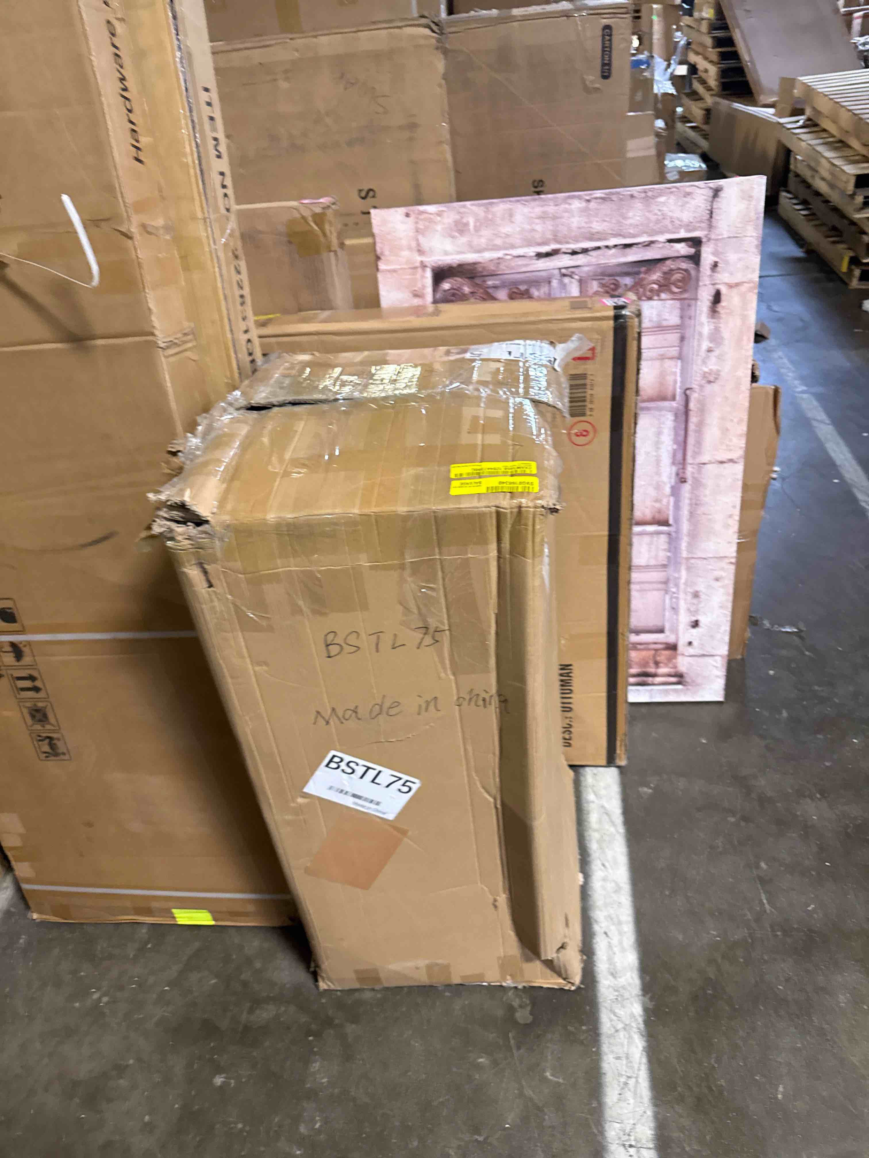 https://s3.amazonaws.com/lotting-images-prod/phillipi/PNK4413909_1777578133787.jpeg