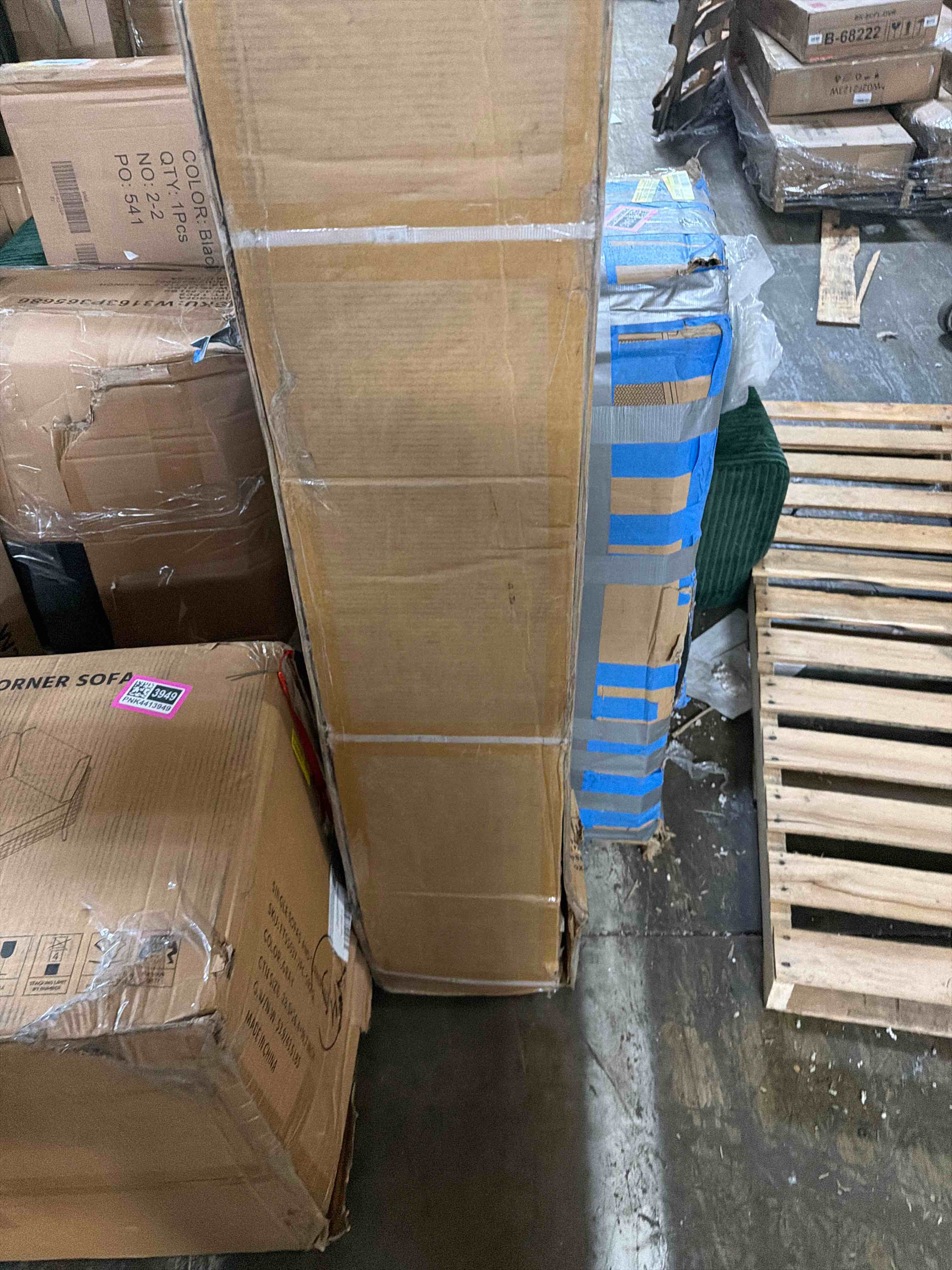 https://s3.amazonaws.com/lotting-images-prod/phillipi/PNK4413952_1777644968941.jpeg
