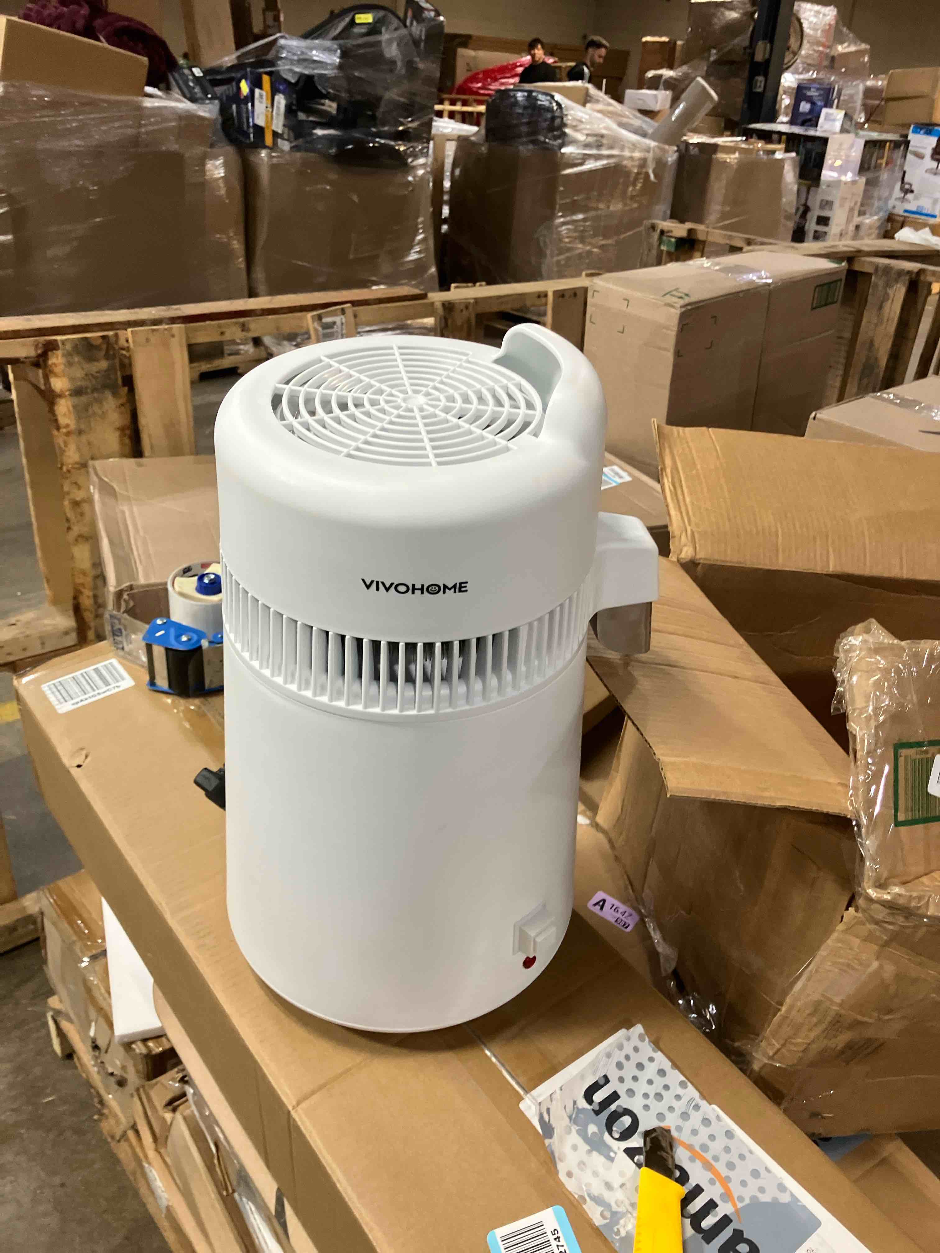 Condition photo showing Good Condition for VIVOHOME Water Distiller Countertop 1.06 Gallon/4L 750W Distilled Water Machine with Smart Switch Purifier Filter for Home Office, White, (Water Jug Not Included)