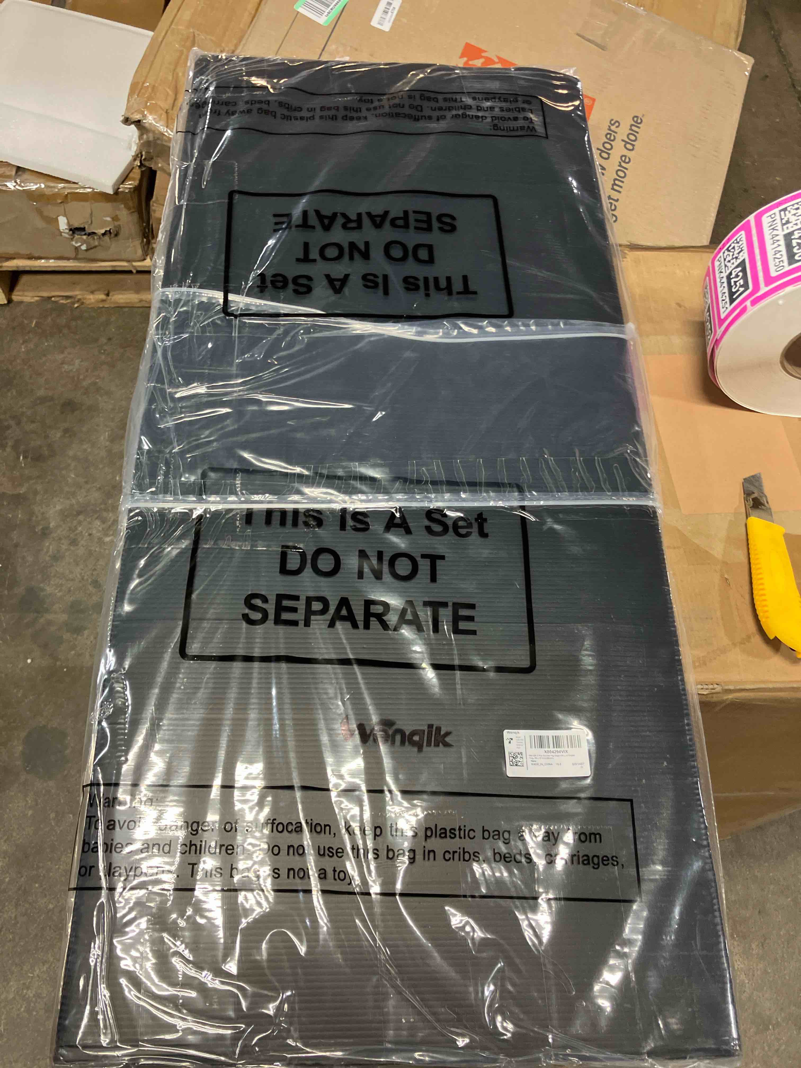 Condition photo showing New/Like New for Wenqik 2 Pcs Guinea Pig Cage Liner Corrugated Plastic Cage Liner Base 2 x 4 Panel Size Guinea Pig Cage Bottom for Small Animals Hedgehogs Rabbits Cages Tray, 55 x 27 Inch(Black)