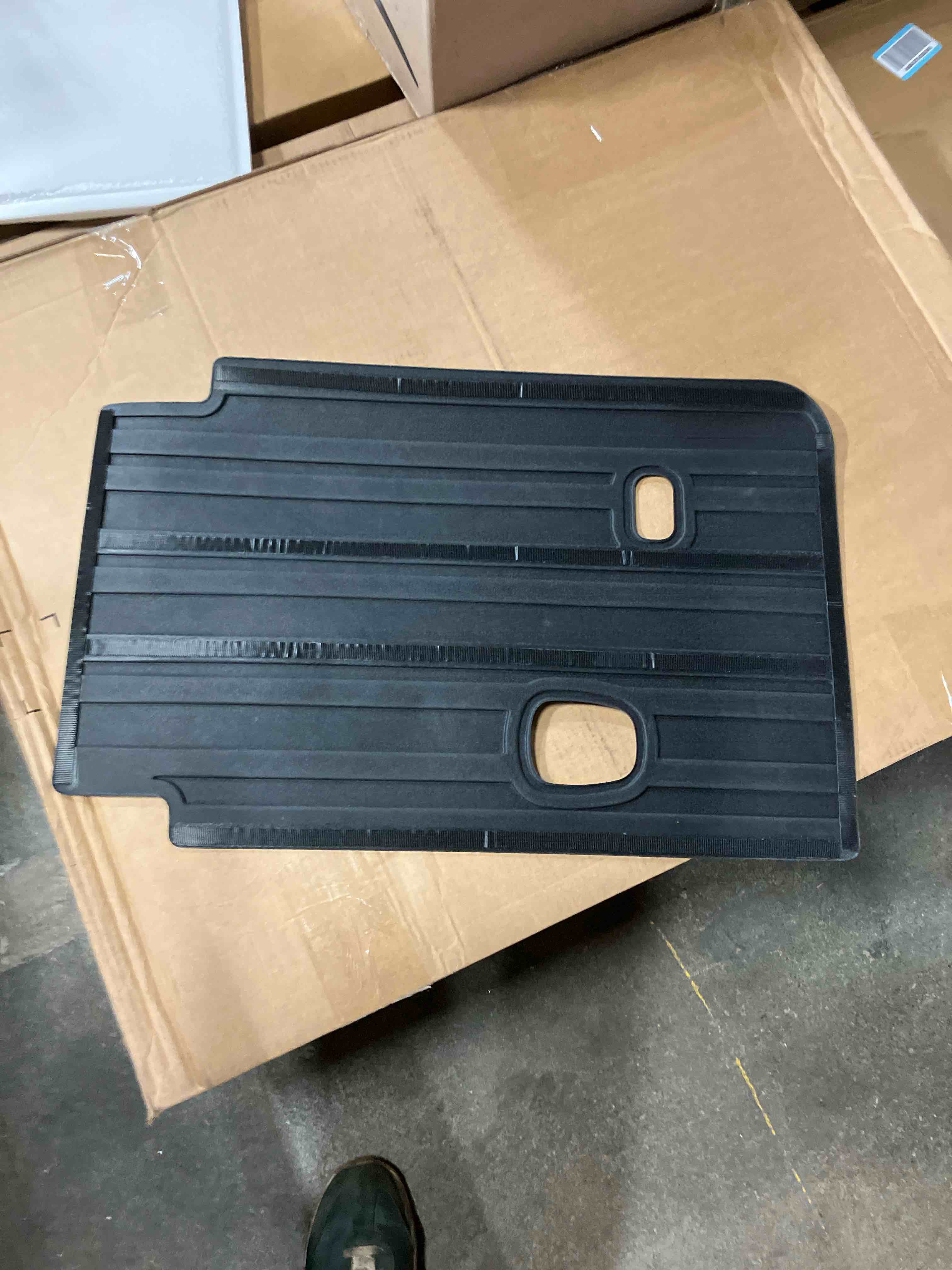 Condition photo showing New/Like New for KUST Cargo Mat for 2020-2025 Kia Telluride 7 Seats, Rubber Rear Trunk Liner with 2nd/3rd Row Backrest Kick Mat for Telluride Accessories High Edge Cover All Weather Protection