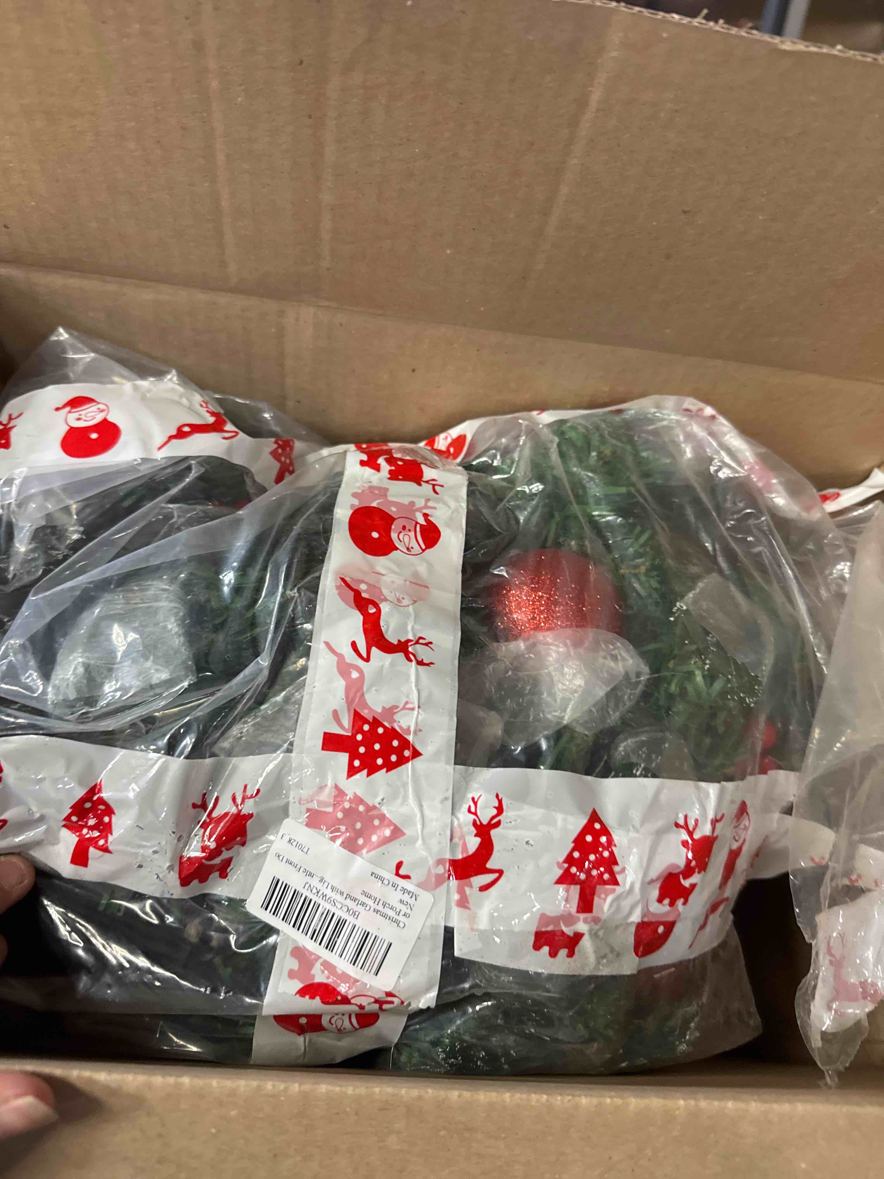Condition photo showing Good Condition for Christmas Garland with Lights, 9FT Lighted Christmas Garland with 30 LED, Prelit Garland Battery Operated Garland Christmas Decorations for Stairs Railing Fireplace Mantle Front Door Porch Home 6#