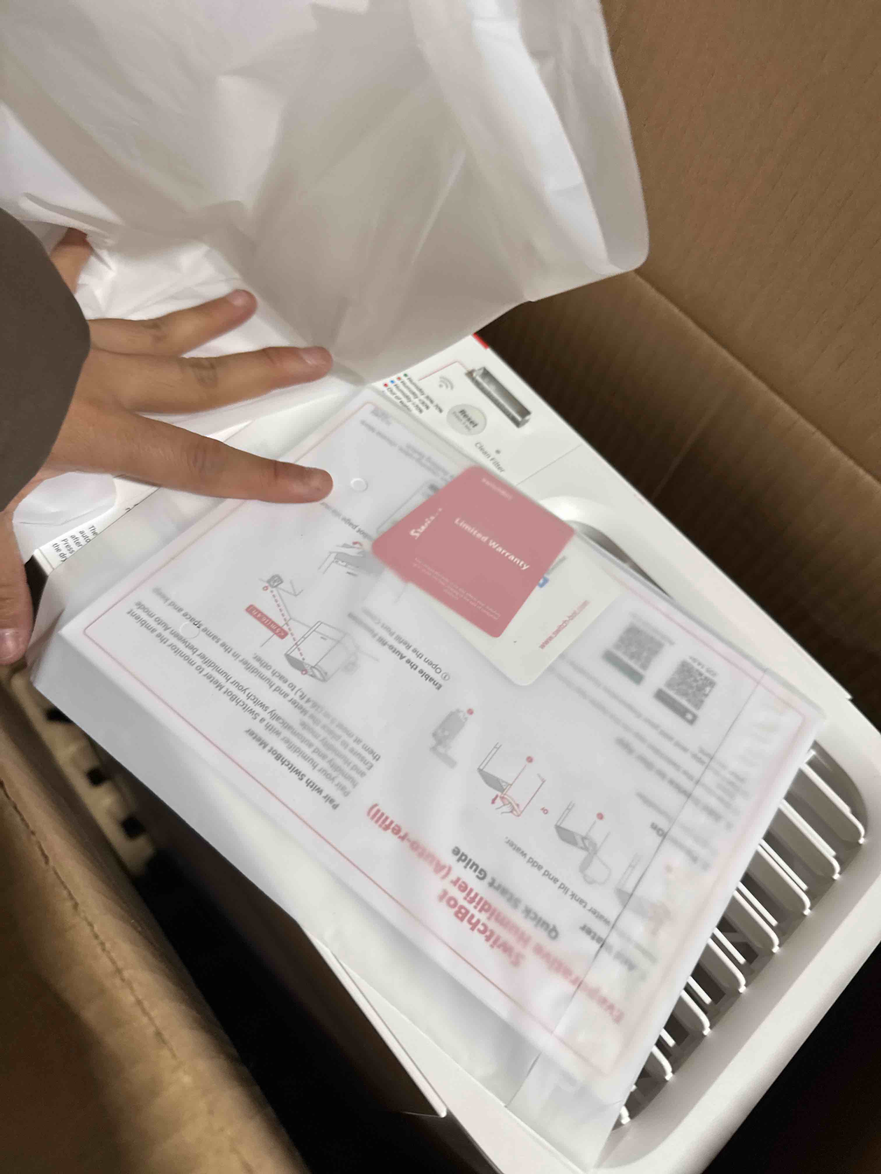 Condition photo showing New/Like New for SwitchBot Evaporative Humidifier 4.5L, Auto-Refill with S10, 750ml/h, No Mist, No White Dust, Tap Water Fillable, Top Fill, Washable Filter, for Baby, Nursery, Plants, Work with Matter, HomeKit, Alexa 4.5L Auto-Refill