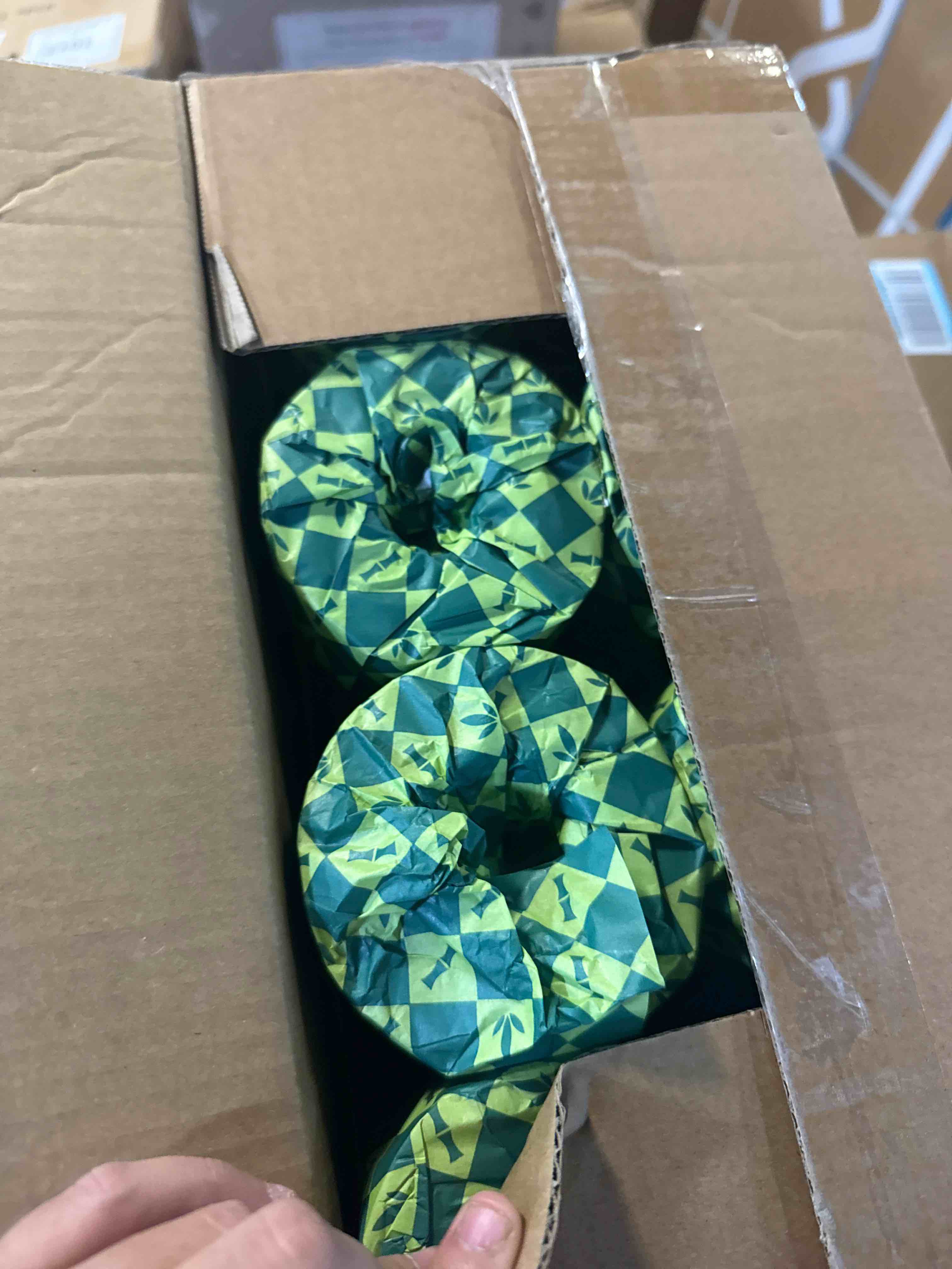 Condition photo showing New/Like New for ECOlipak Paper Towels - 8 Rolls, 2 Ply 120 Sheets- Plastic Free, Tree Free, Compostable, Disposable Kitchen Paper Towels, Soft and Absorbent, PFAS Free, Nature
