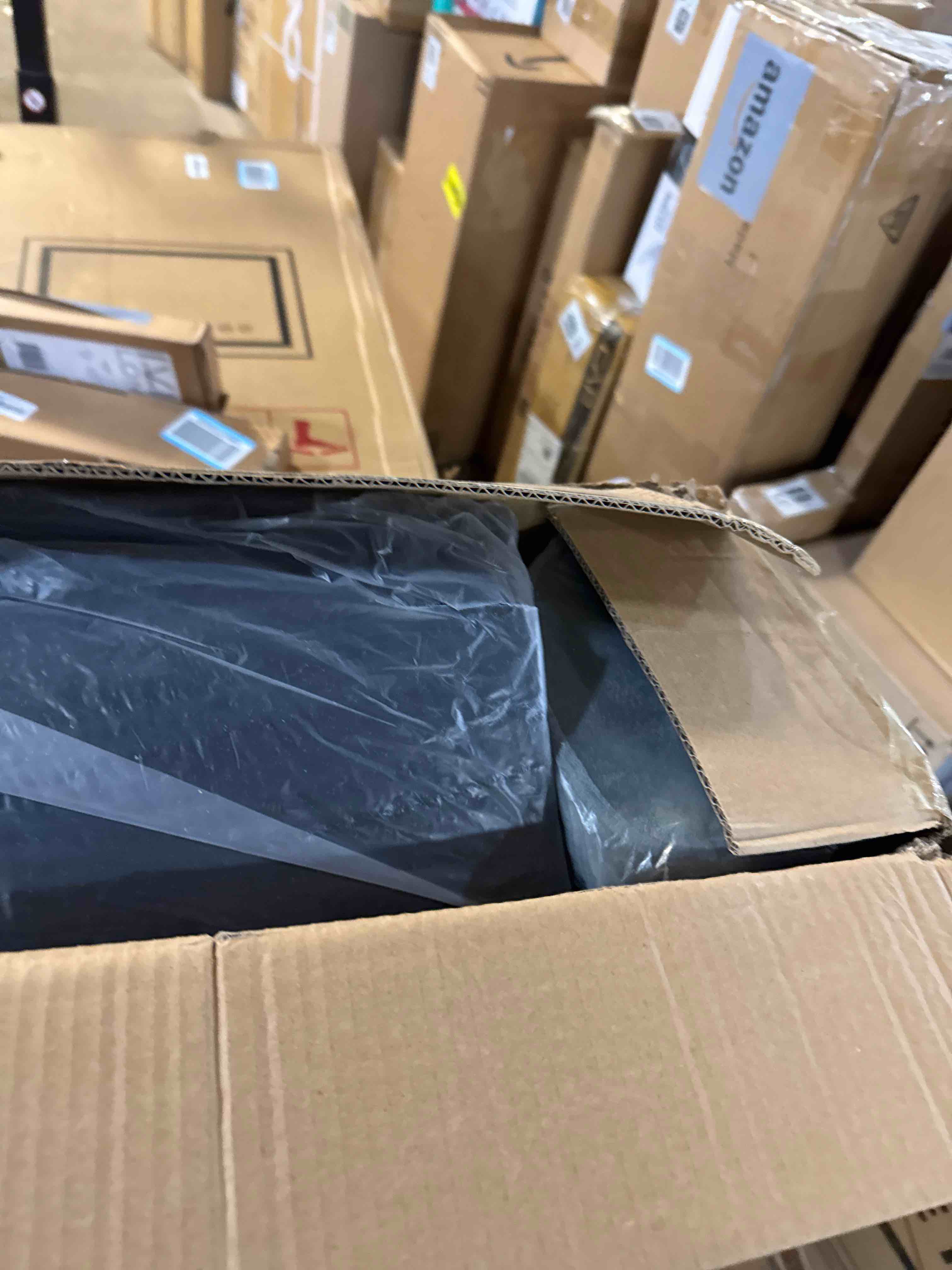 Condition photo showing New/Like New for Massage Mat, Detachable Neck Massager, Full Body Vibration Heating, Massage Pad with 10 Vibrating Motors and 9 Speed Settings for Home Office Use, Gift for Men Women Parents Christmas,Black ( Simular to one in stock)