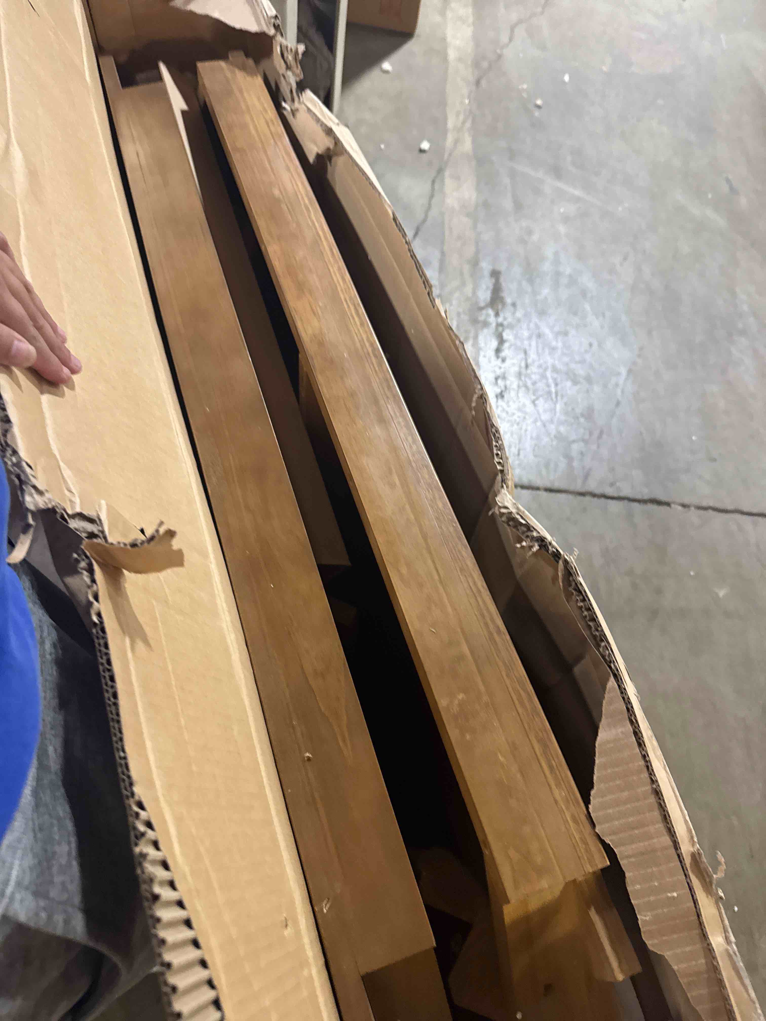 Condition photo showing Good Condition for Plank+Beam Forma Coffee Table, Solid Wood 48 Inch Modern Coffee Table with Shelf, Contemporary Center Table with Storage Space, Rectangle Tea Table with Storage, Pecan