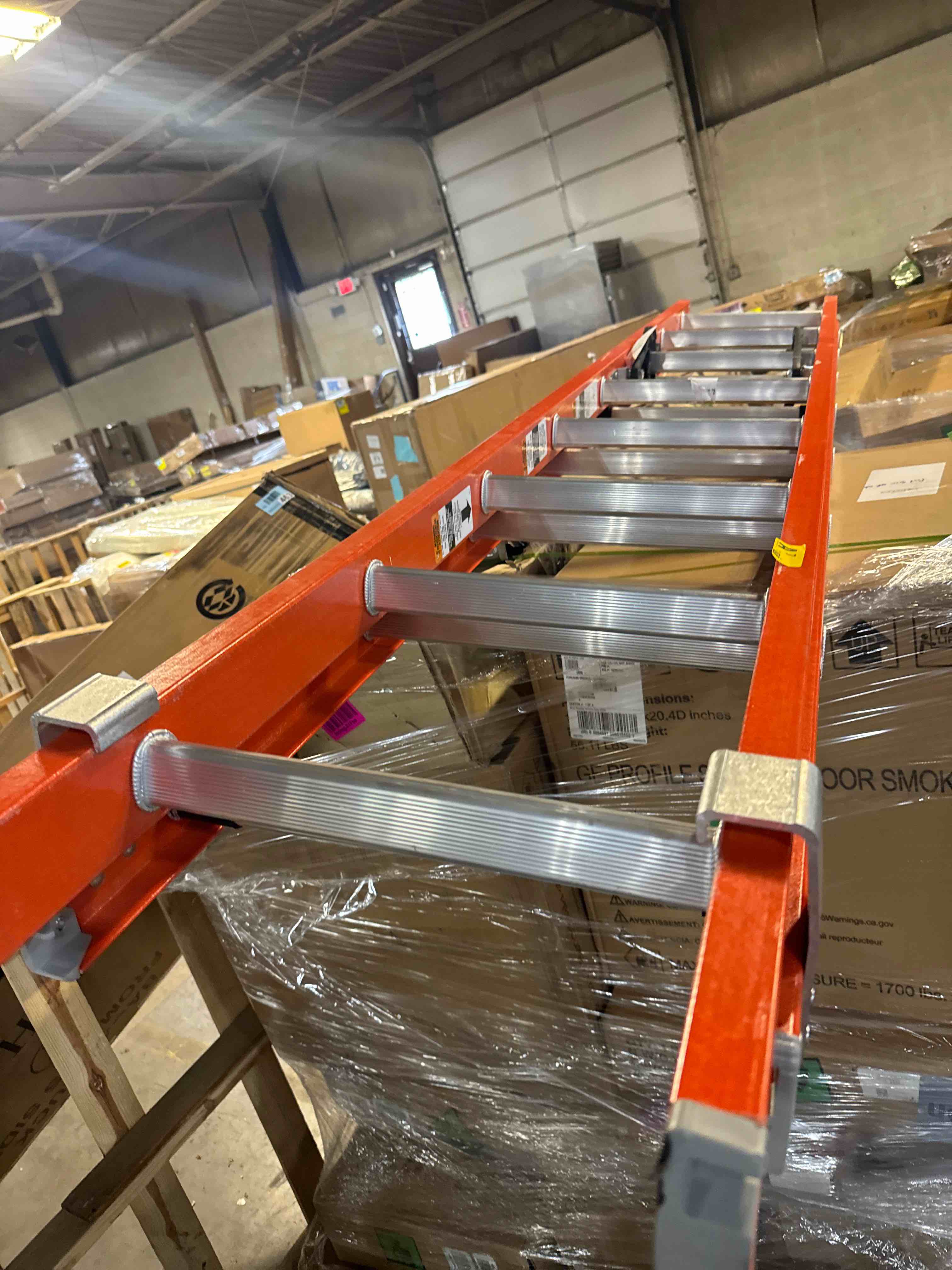 Condition photo showing New/Like New for Louisville Ladder 16-foot Fiberglass Extension Ladder, 300-Pound Load Capacity, Type IA, FE3216 16 ft