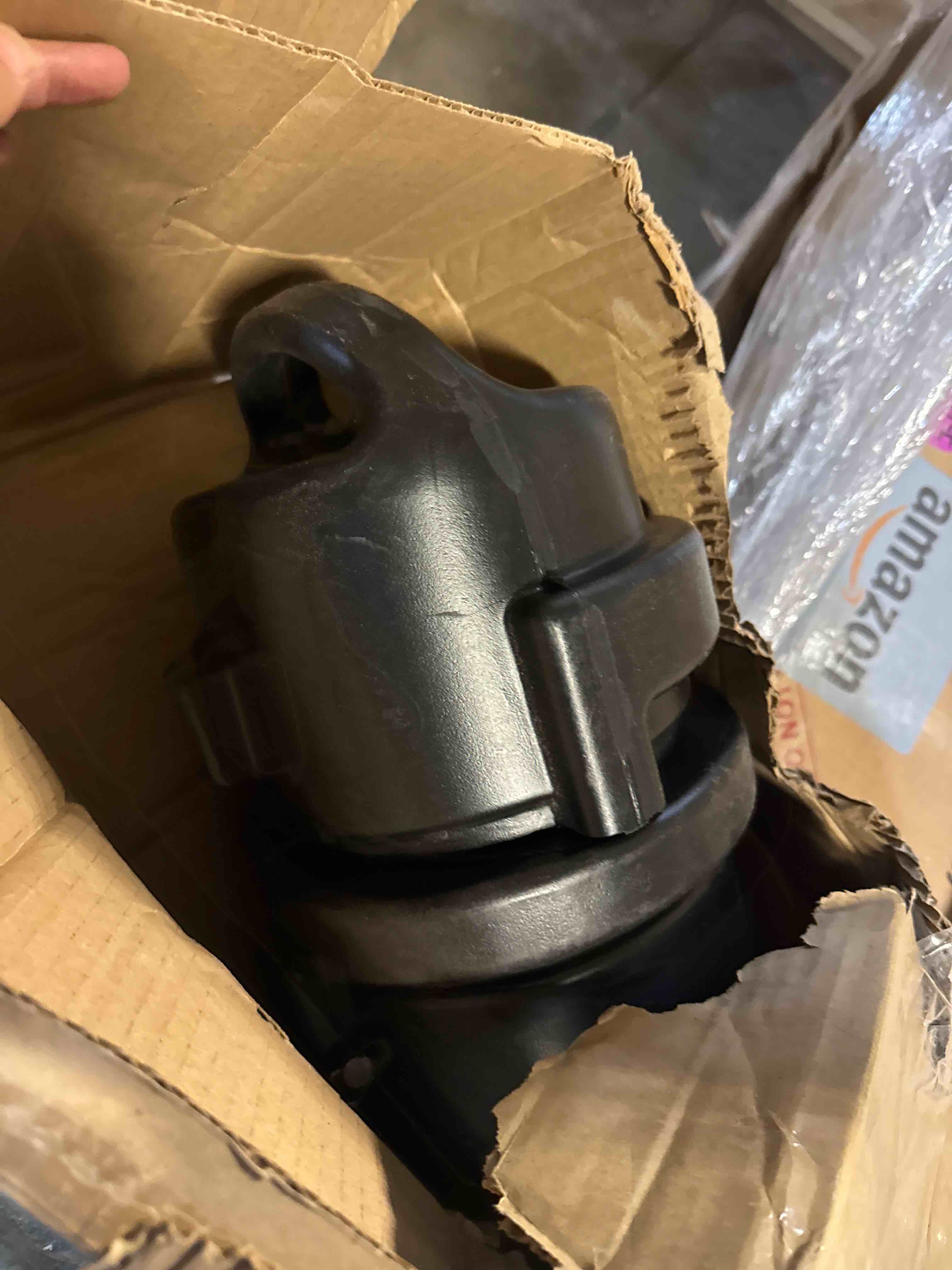 Condition photo showing Good Condition for Plano Jumbo Airliner Telescoping Rod Case, Multi, One Size (650800), Black