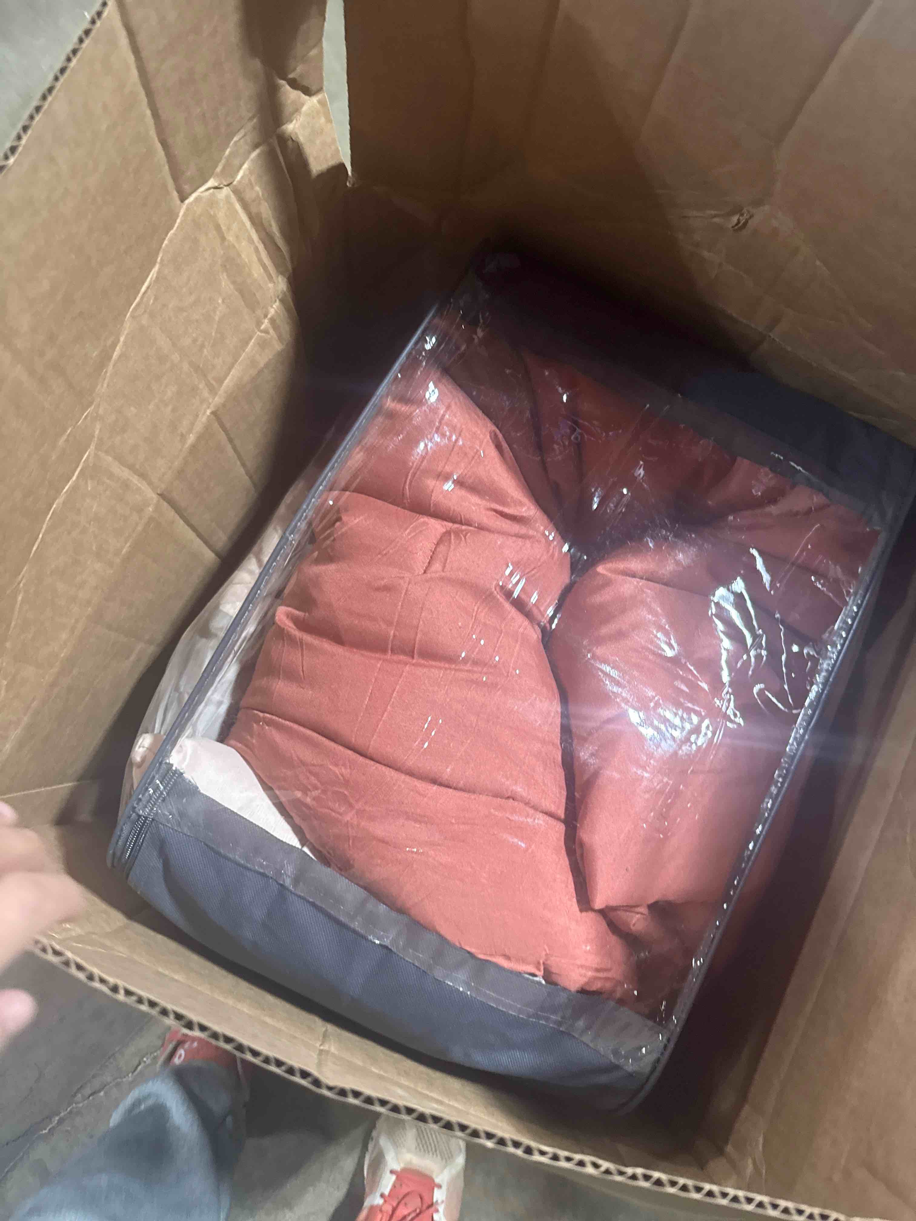 https://s3.amazonaws.com/lotting-images-prod/phillipi/PNK4415898_1774879262463.jpeg
