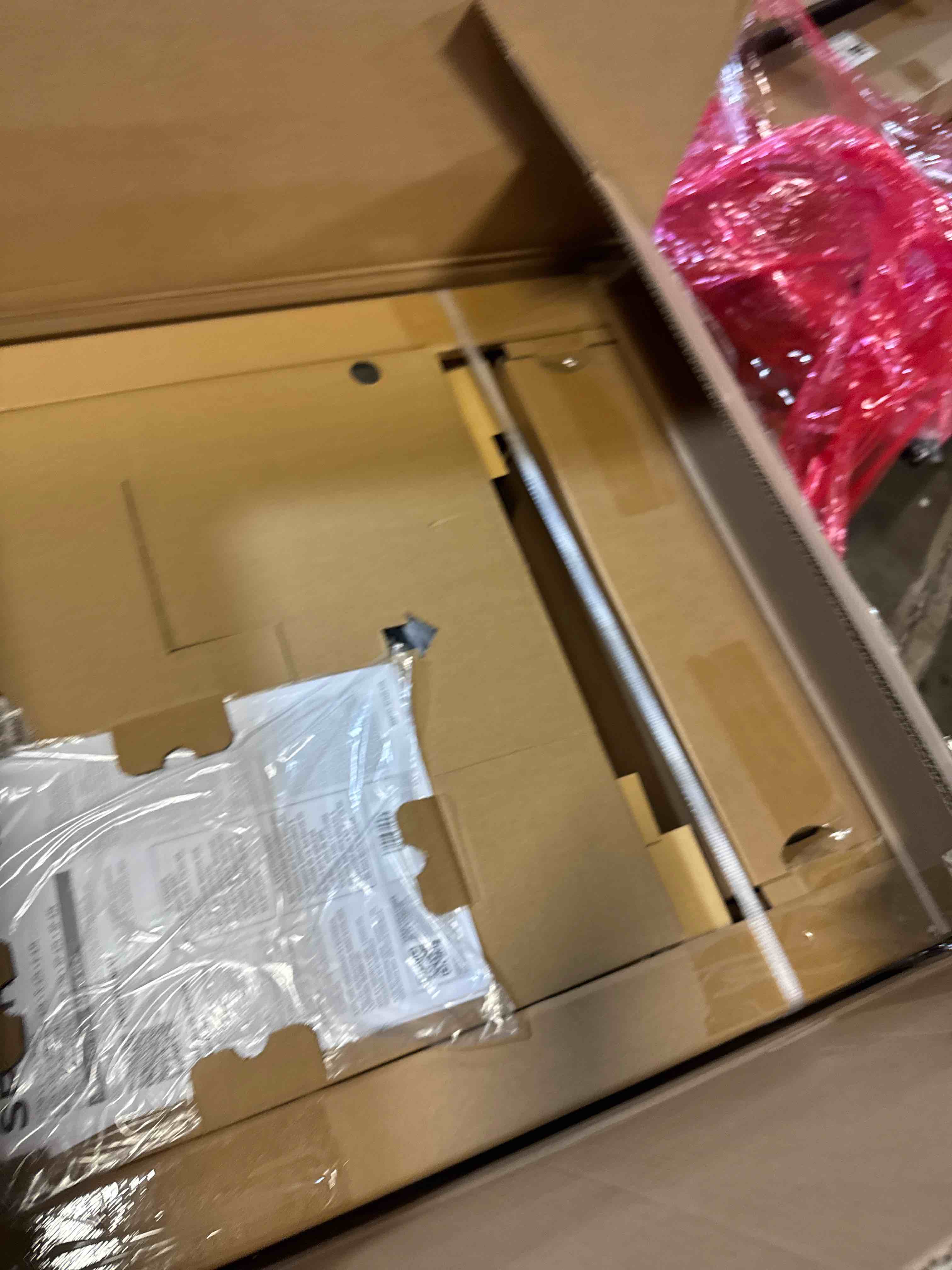 Condition photo showing New/Like New for spirit e-325 3-burner propane gas grill in black with powerful boost burners