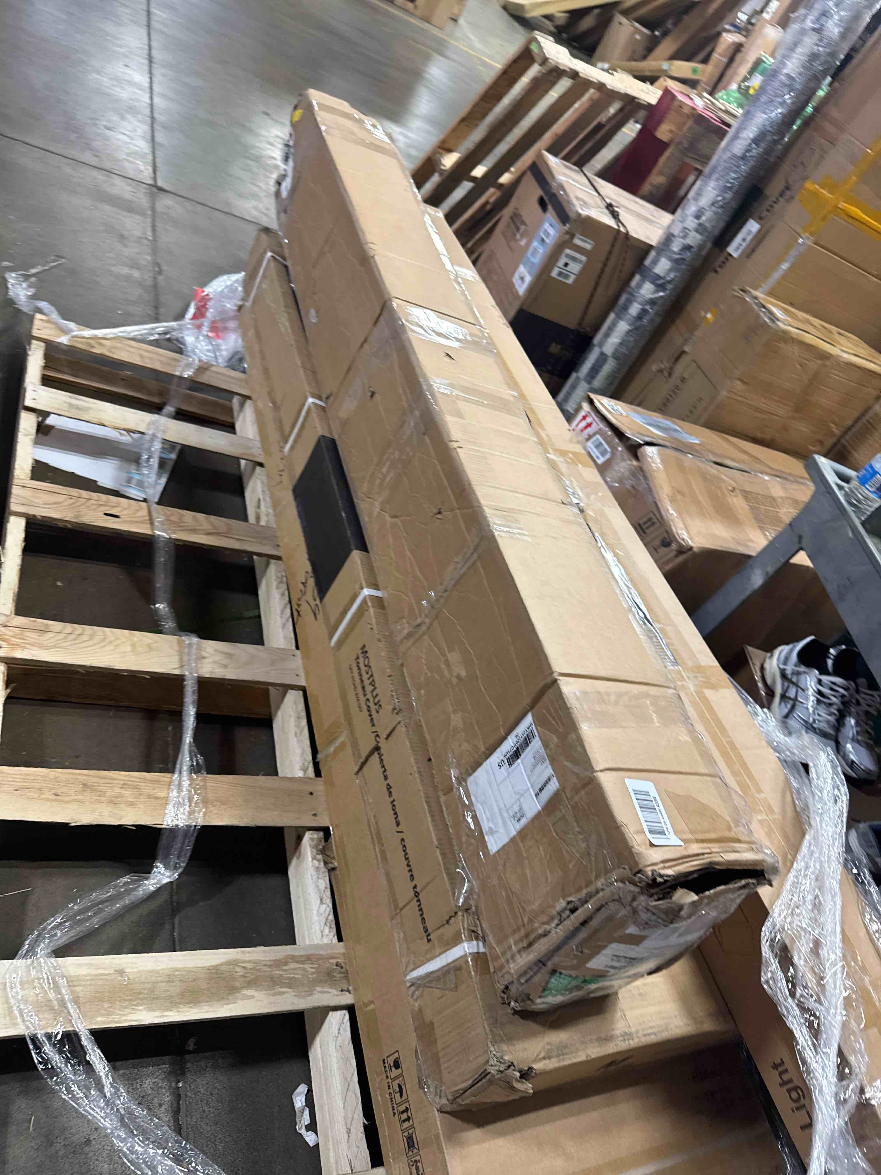 https://s3.amazonaws.com/lotting-images-prod/phillipi/PNK4416048_1776435669676.jpeg