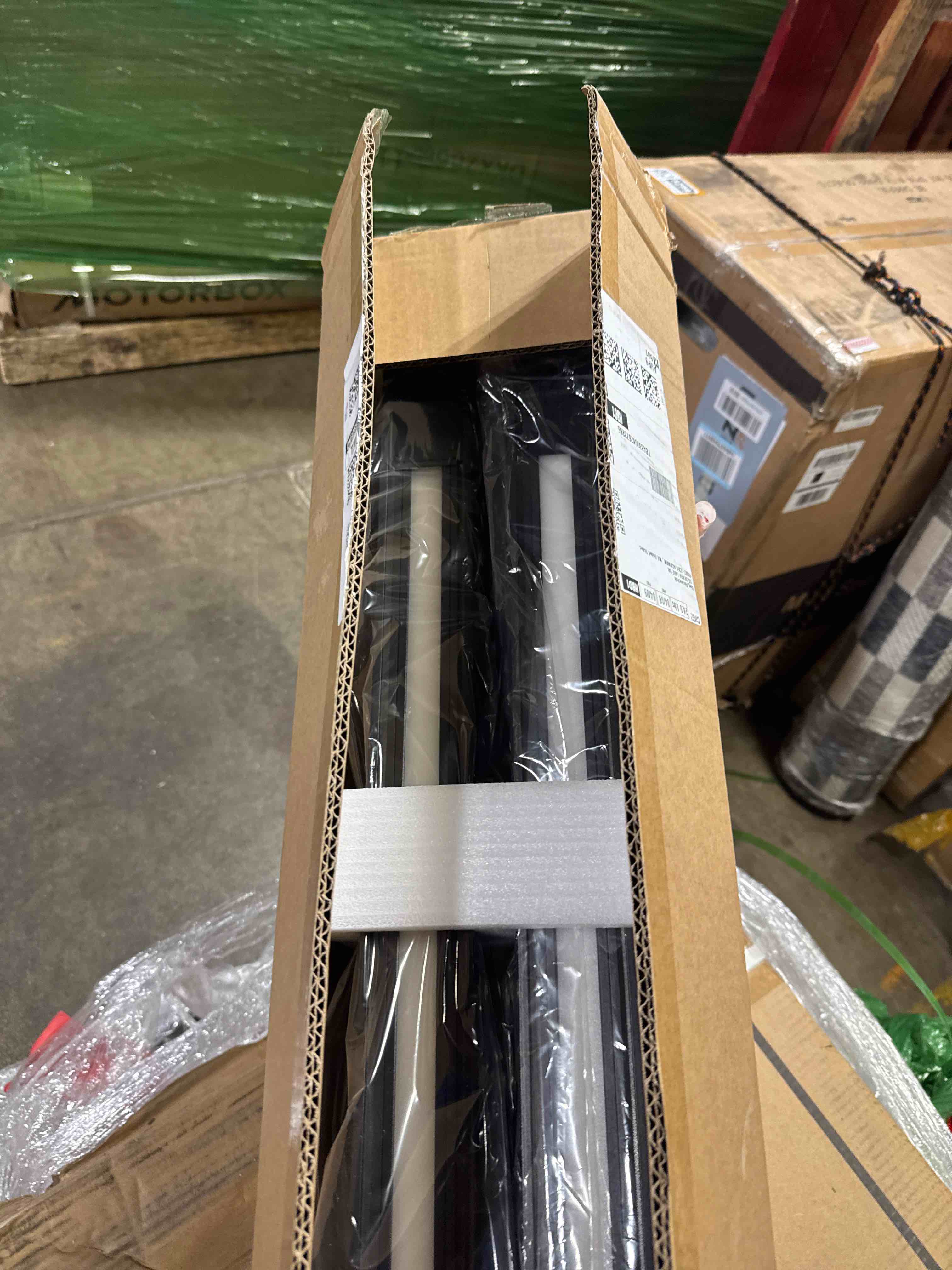 Condition photo showing New/Like New for 8ft linkable led linear light, 100/90/80/70/60w adjustable, 3000k/4000k/5000k selectable linear lighting fixture, 0-10v dimmable architectural hanging office shop light for retails, etl 2pack 8ft 2