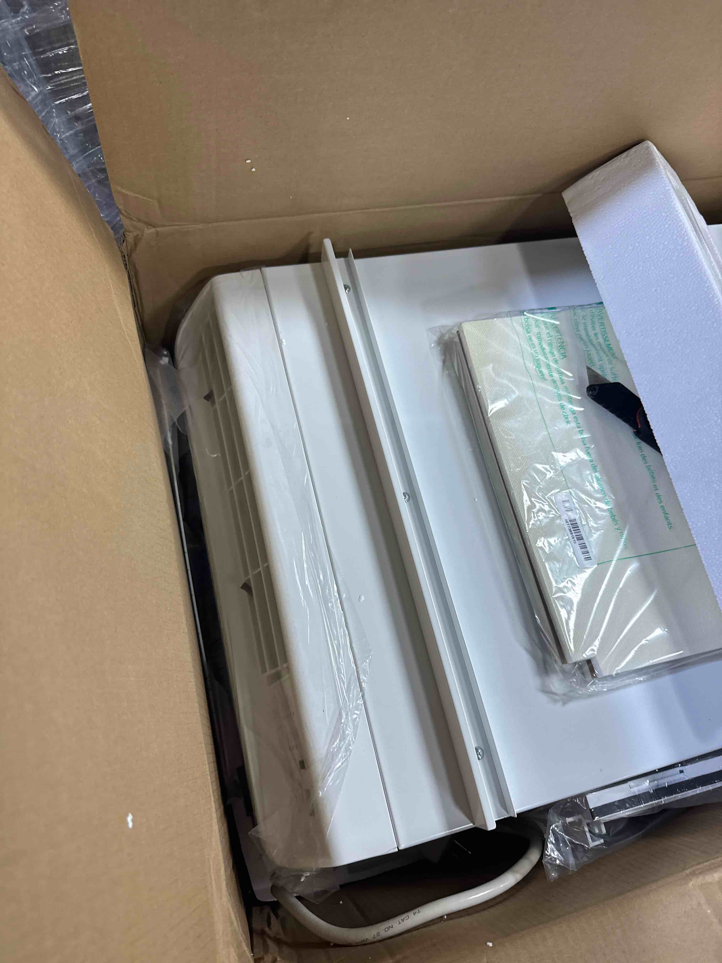 Condition photo showing New/Like New for lg 10000 btu window air conditioners [2023 new] dual inverter remote wifi enabled app ultra-quiet washable filter cools 450 sq.ft ac unit air conditioner easy install white lw1022fvsm