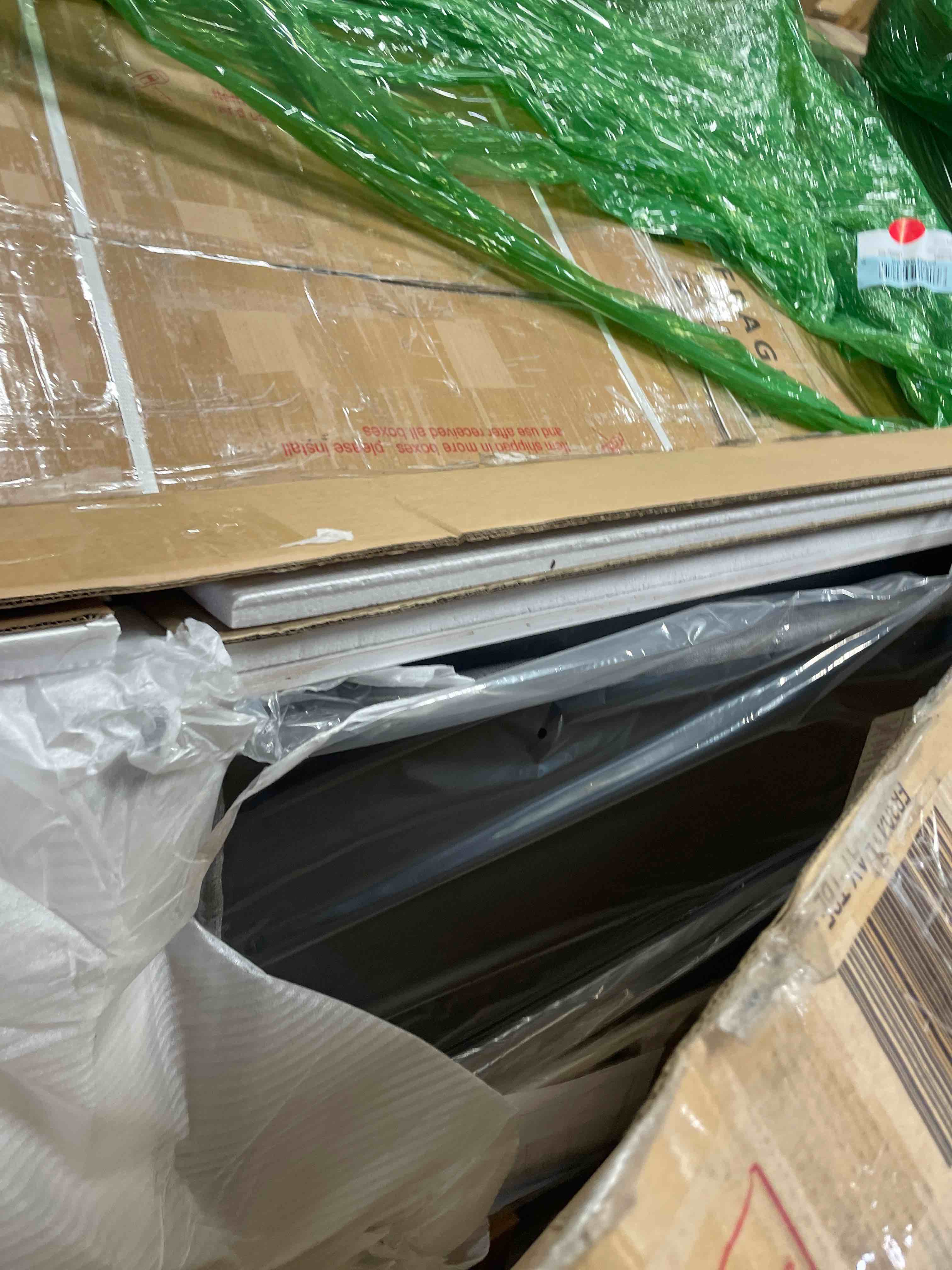 Condition photo showing Good Condition for keiki 6-piece standard height dining table set with rectangular table, 4 upholstered chair, bench, for 6 person, modern style wooden table set, easy assembly, for kitchen, dining room, white+gray ( box 1 of 2 only this box contains table and bench)