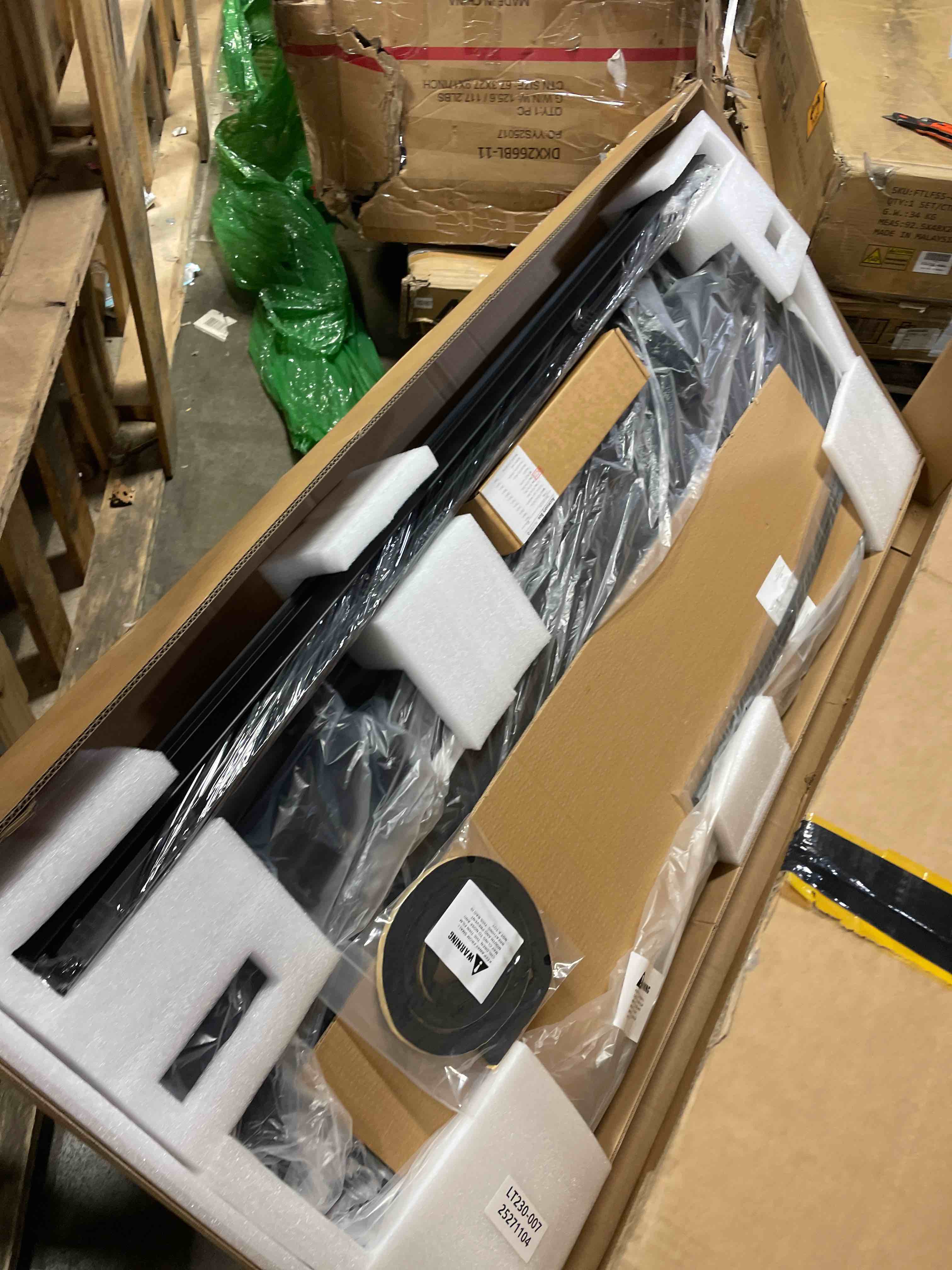 Condition photo showing New/Like New for 5.5 ft truck bed frp hard tri-fold tonneau cover for 2015-2026 ford f-150, f150 5.5 ft bed cover 