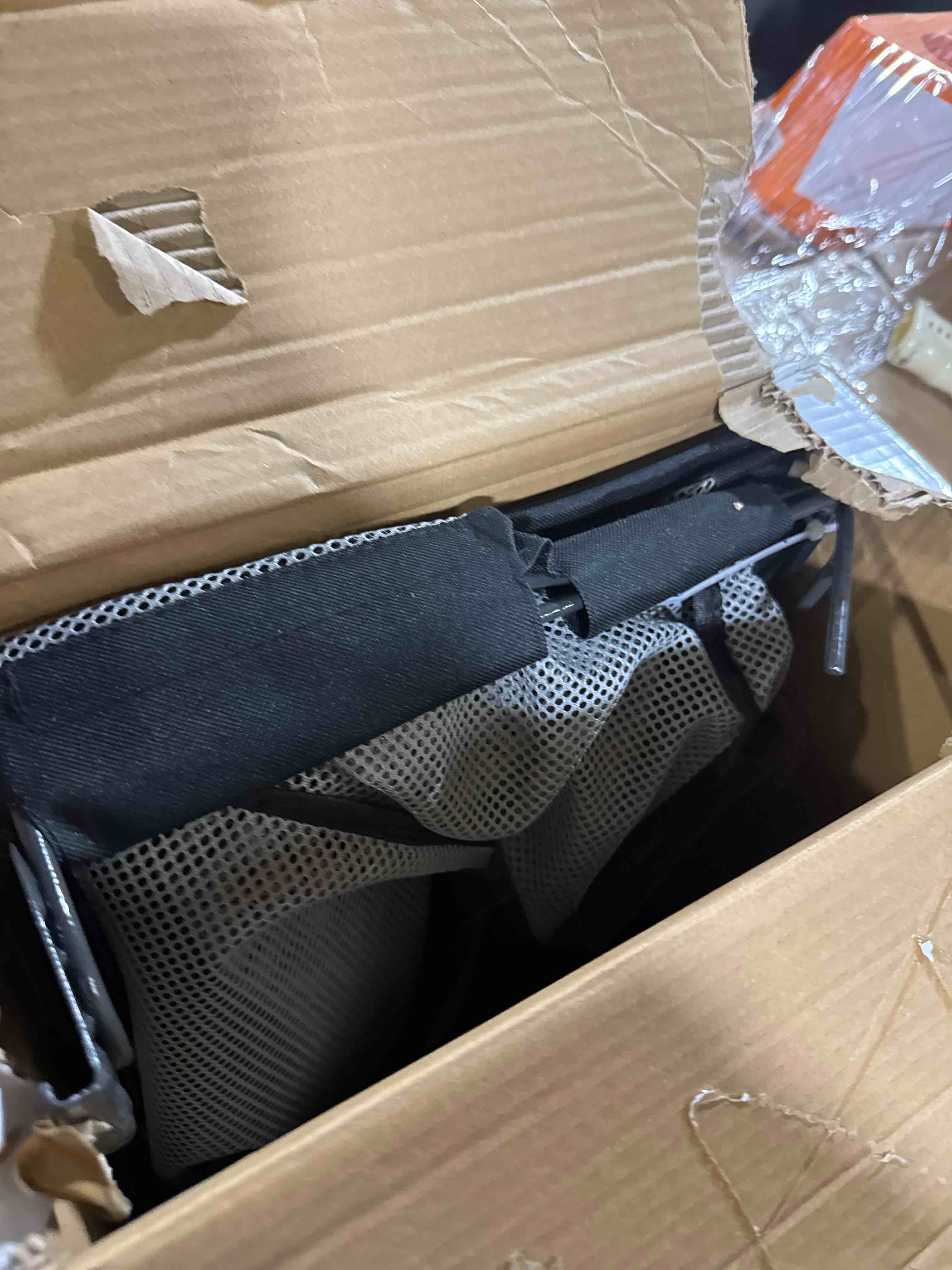 Condition photo showing New/Like New for gladiator ball caddy, gawuxxblth