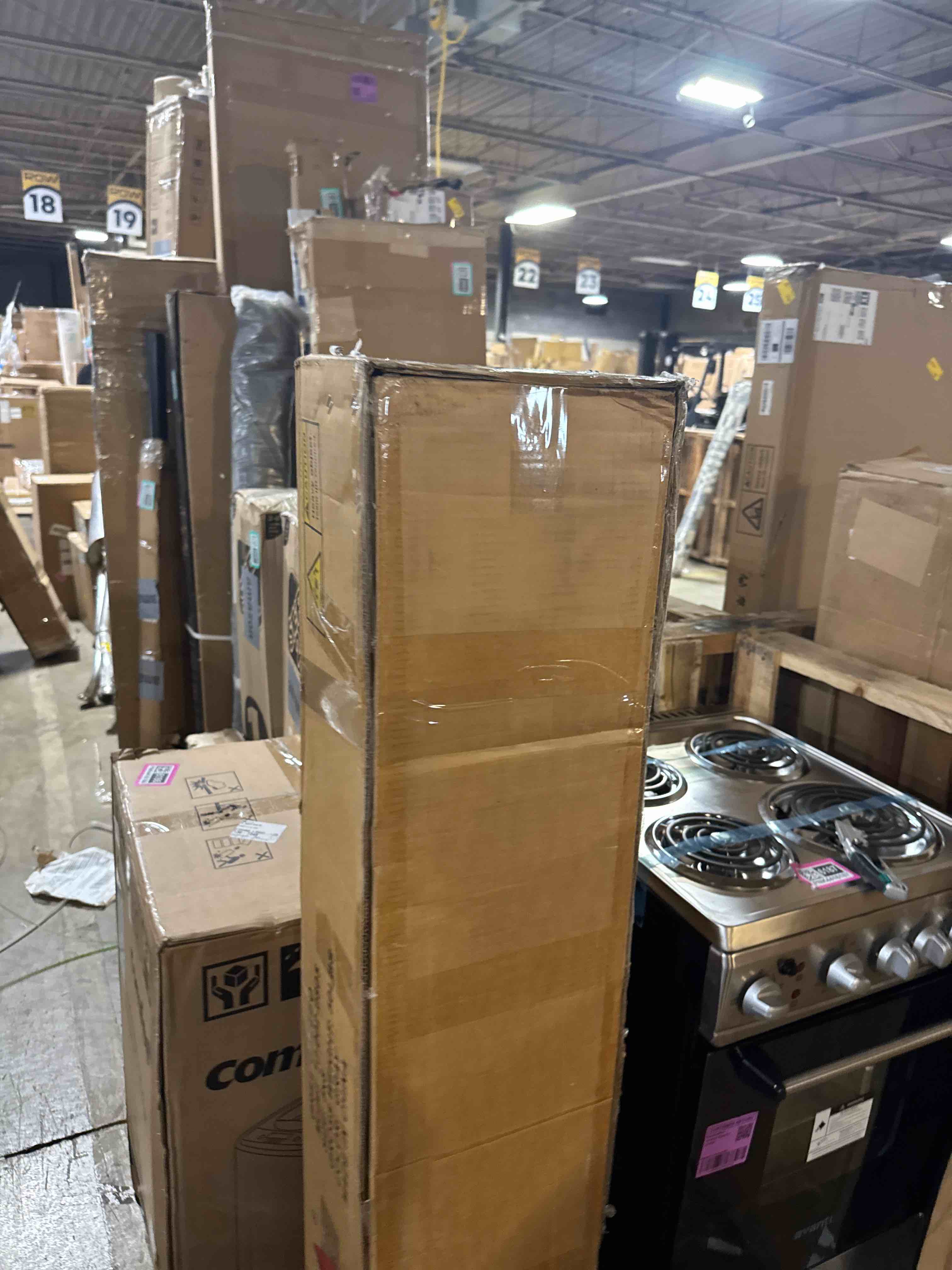 https://s3.amazonaws.com/lotting-images-prod/phillipi/PNK4416189_1777300213961.jpeg