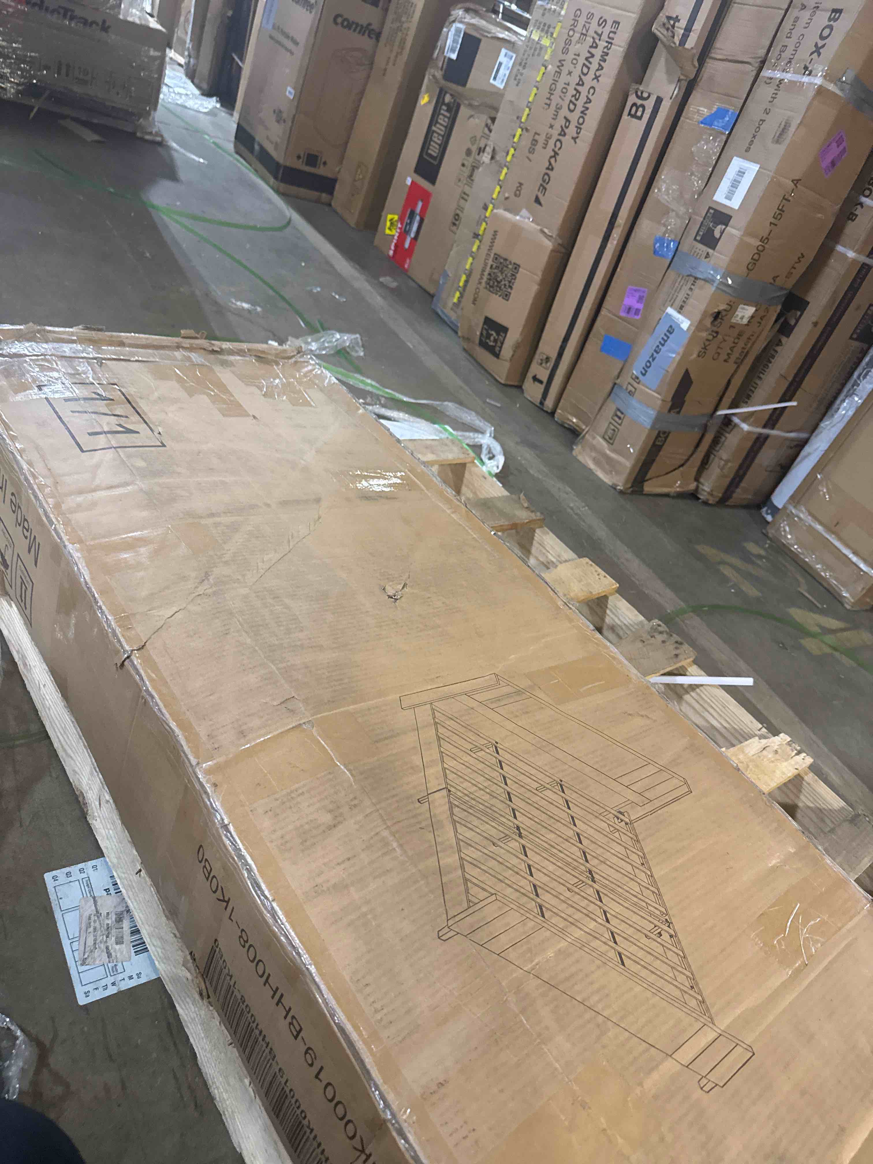 https://s3.amazonaws.com/lotting-images-prod/phillipi/PNK4416204_1777304980849.jpeg