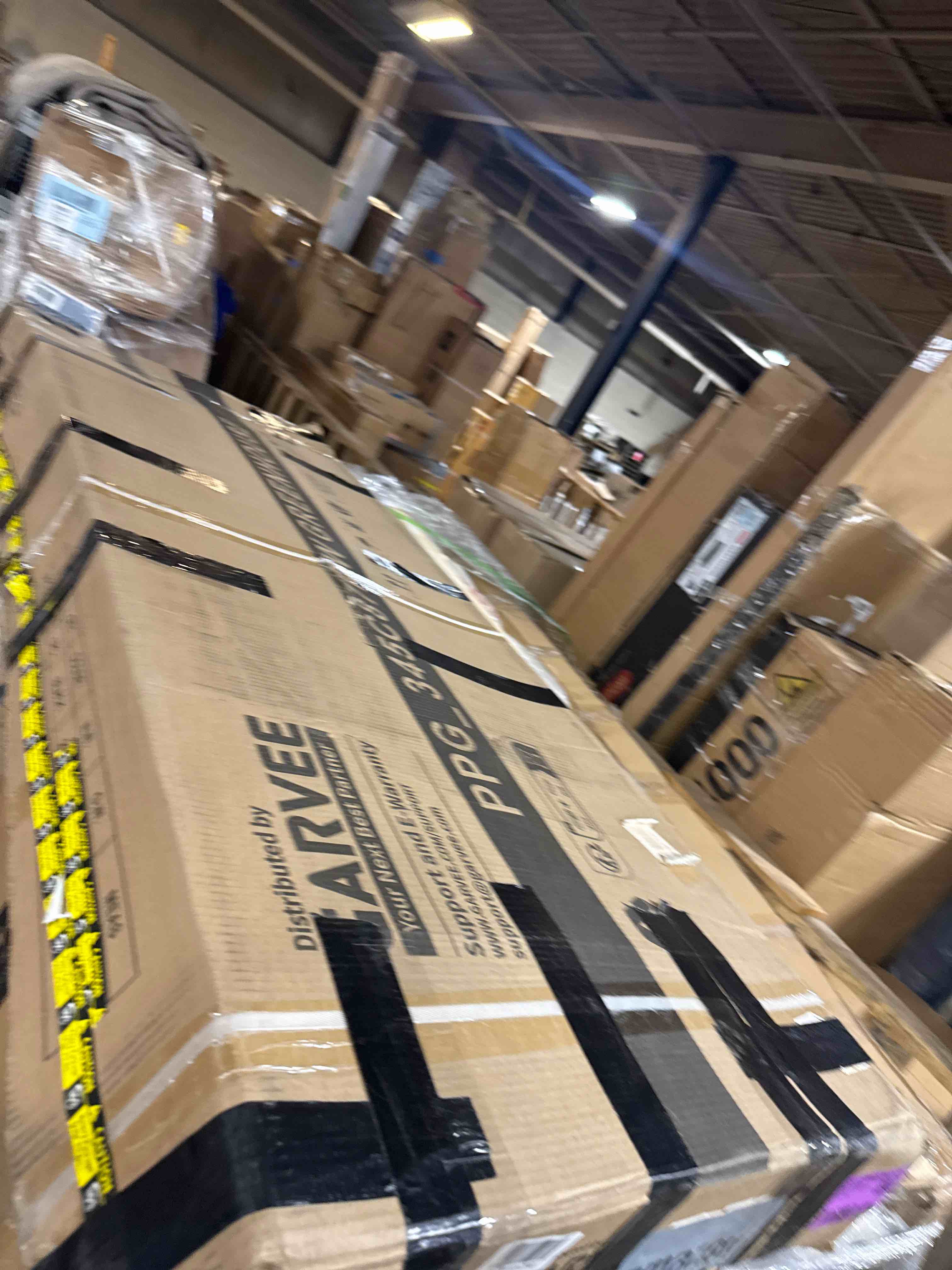 https://s3.amazonaws.com/lotting-images-prod/phillipi/PNK4416226_1777385634125.jpeg