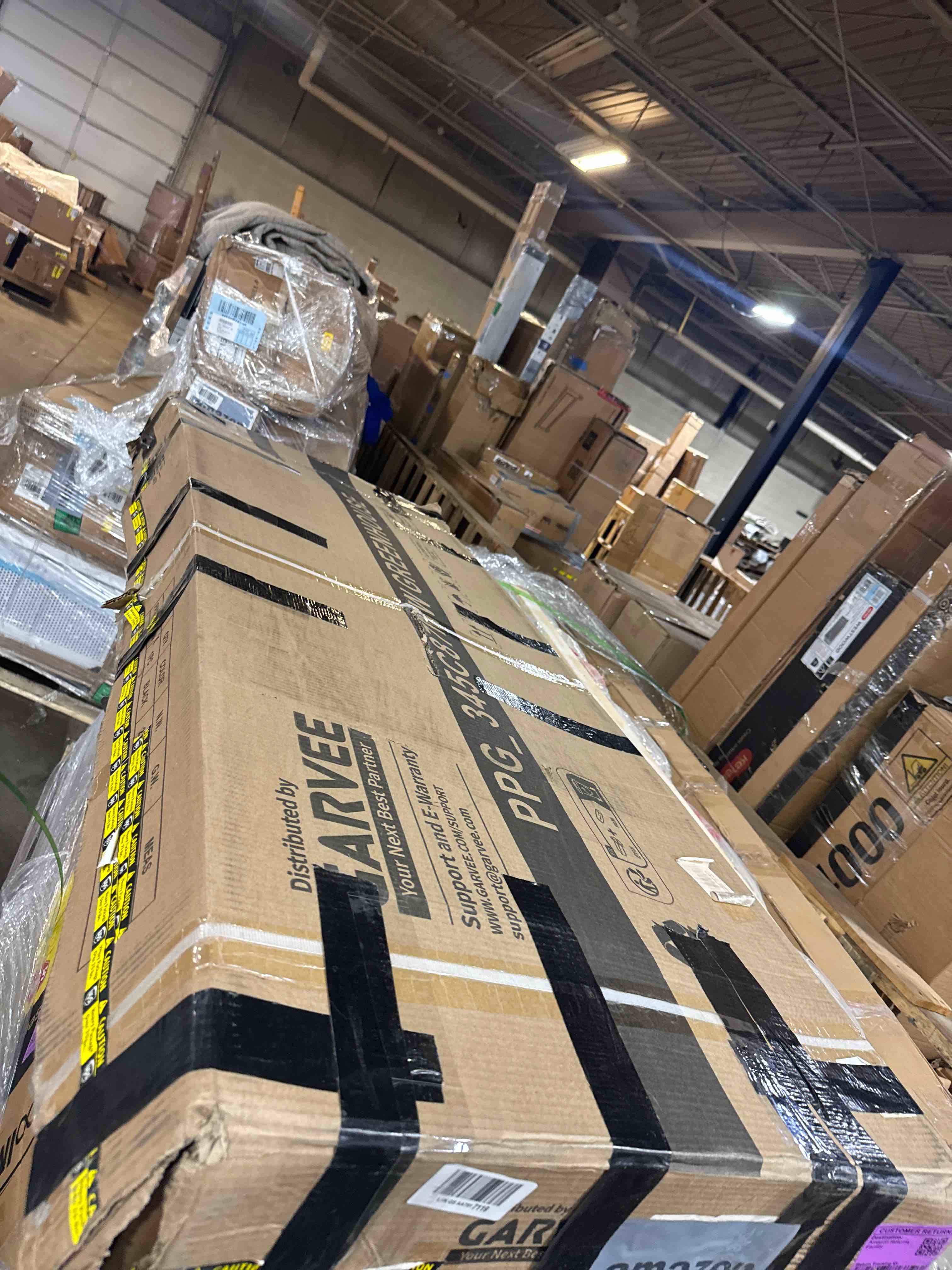 https://s3.amazonaws.com/lotting-images-prod/phillipi/PNK4416226_1777385634906.jpeg
