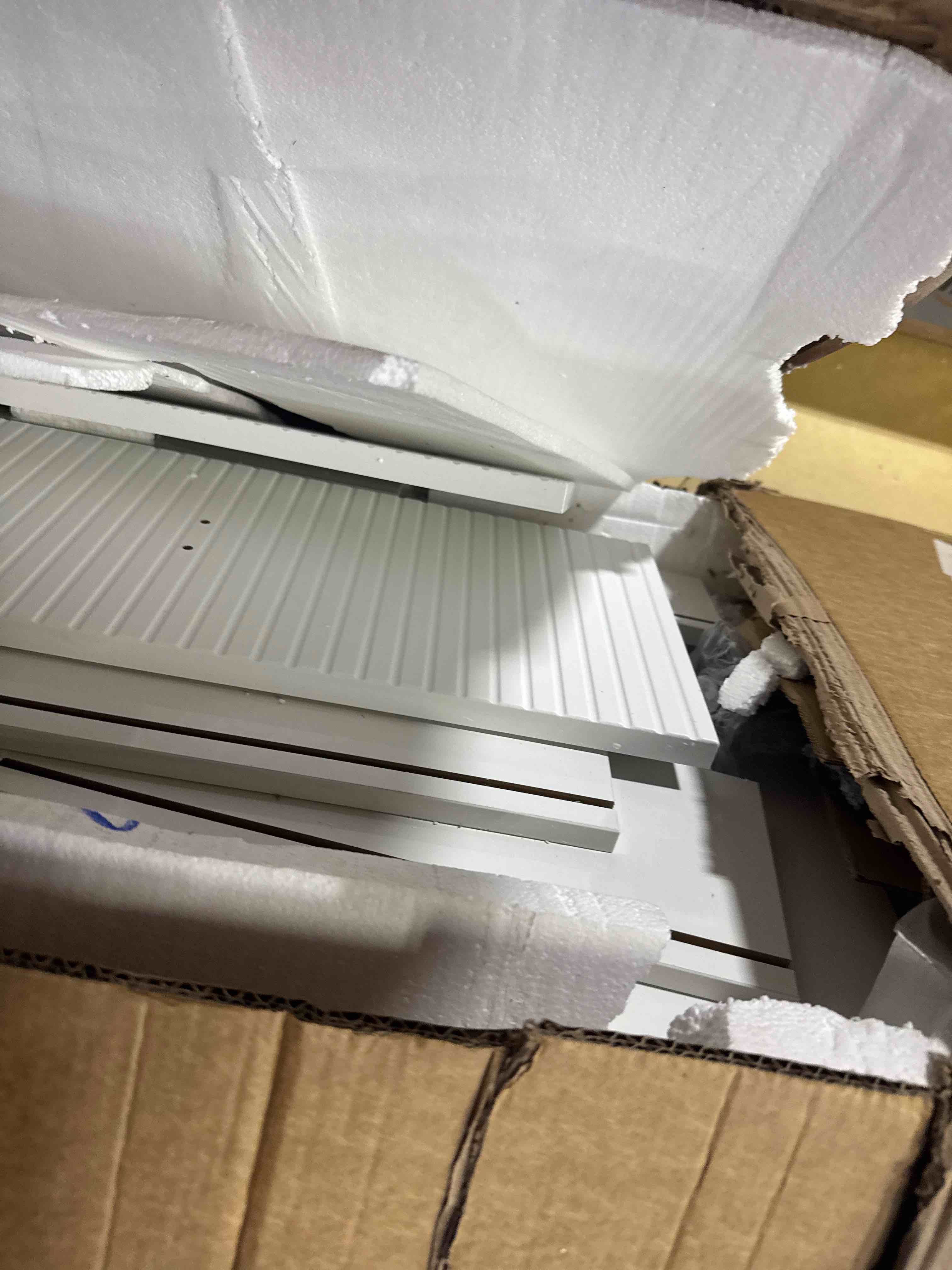 Condition photo showing Good Condition for modern chest of drawers with 9 drawers,deep drawers,clothes organizer,large storage cabinet for living room, bedroom,hallway,with anti-tipping device,snow white snow white 9 - drawers dresser