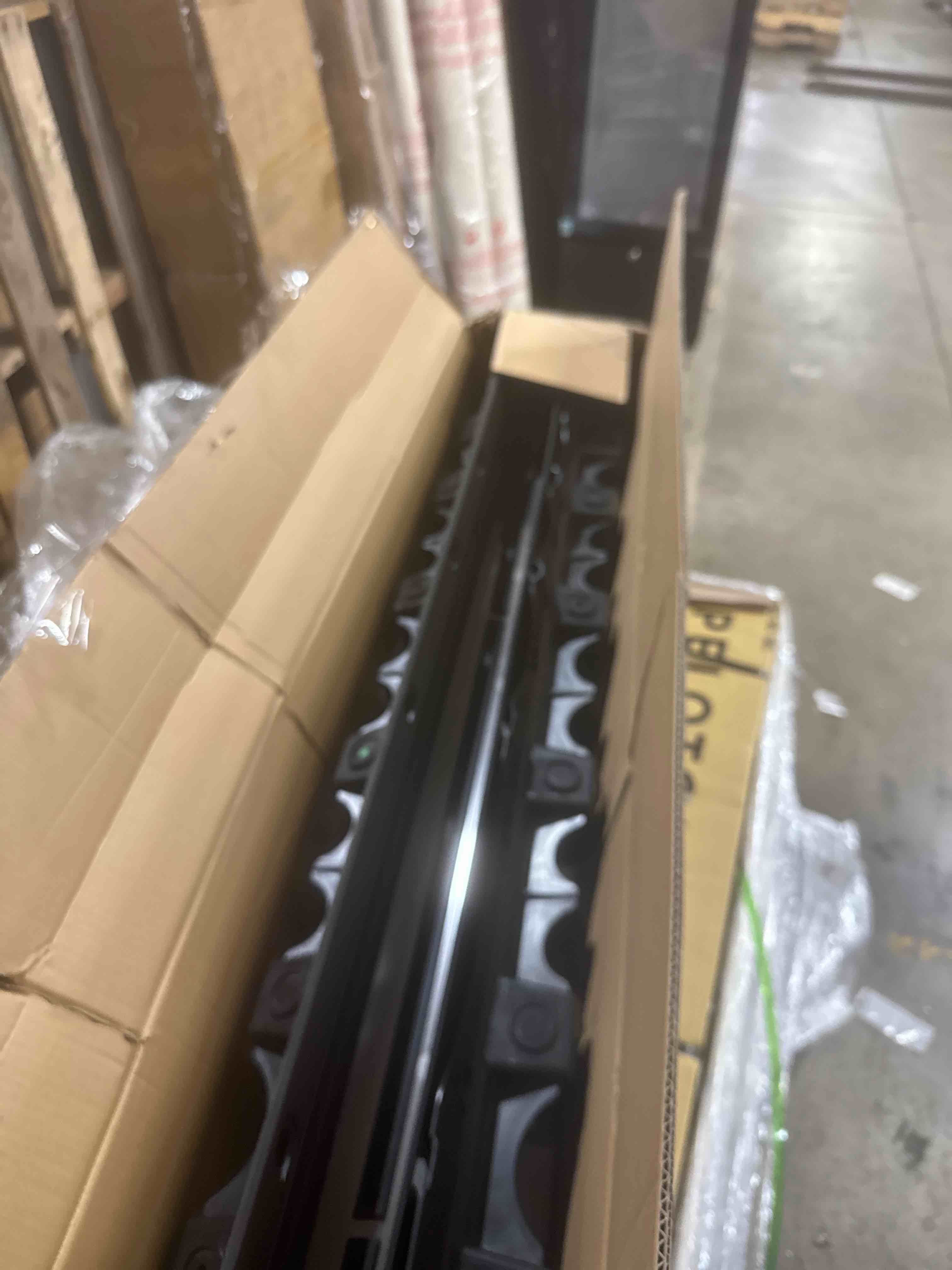 https://s3.amazonaws.com/lotting-images-prod/phillipi/PNK4416232_1777387482047.jpeg