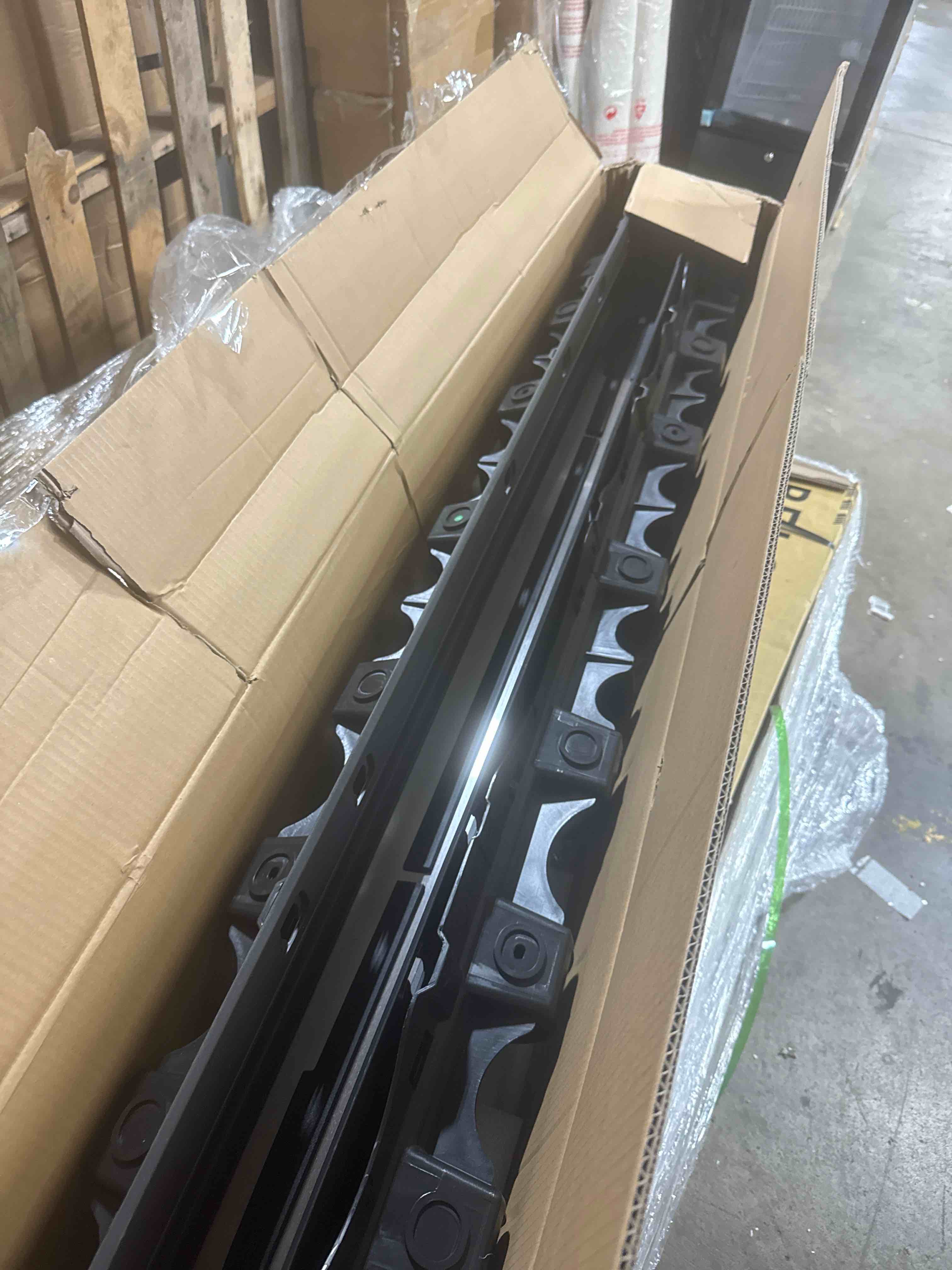 https://s3.amazonaws.com/lotting-images-prod/phillipi/PNK4416232_1777387483941.jpeg