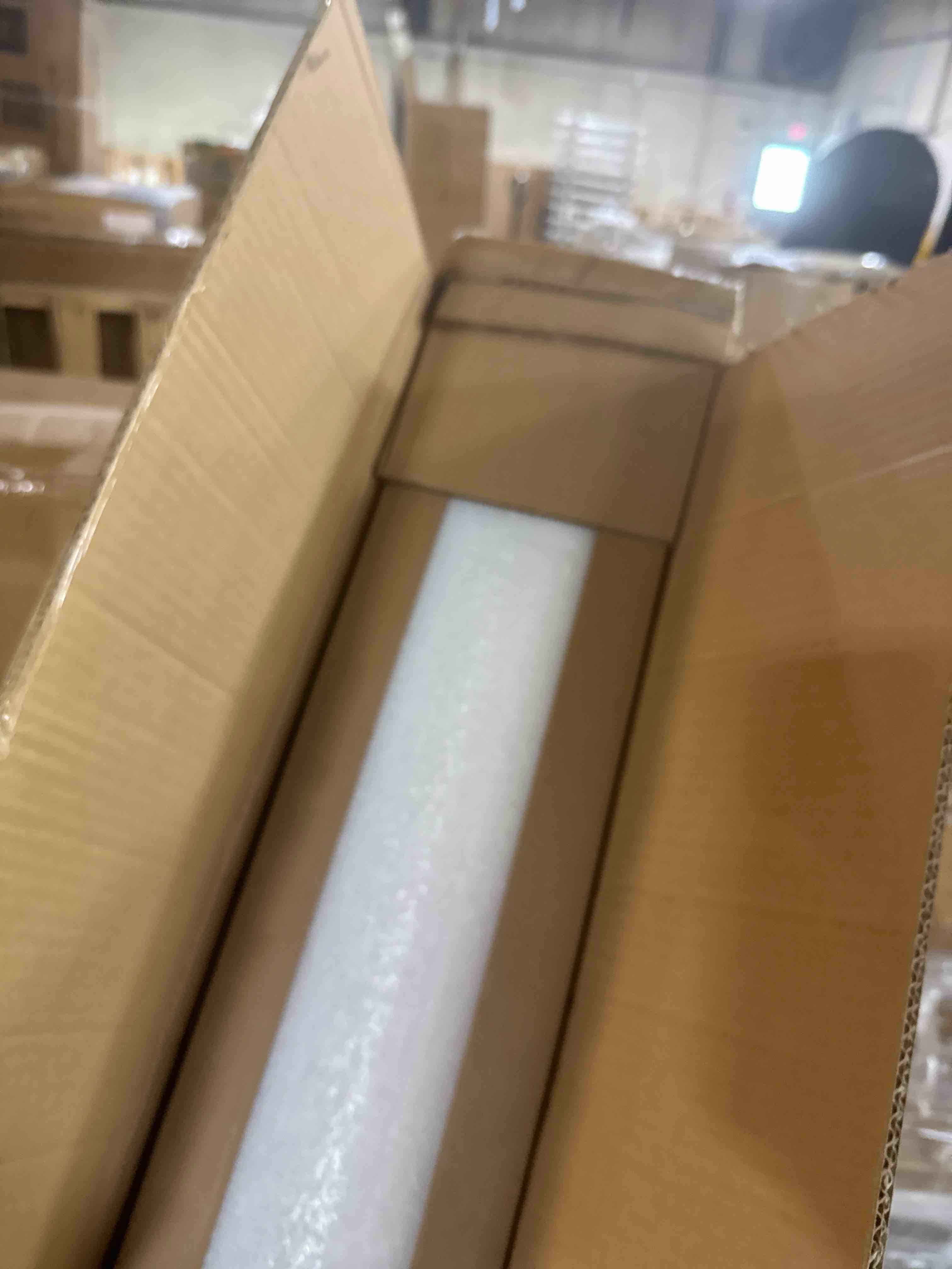 https://s3.amazonaws.com/lotting-images-prod/phillipi/PNK4416238_1777389150166.jpeg