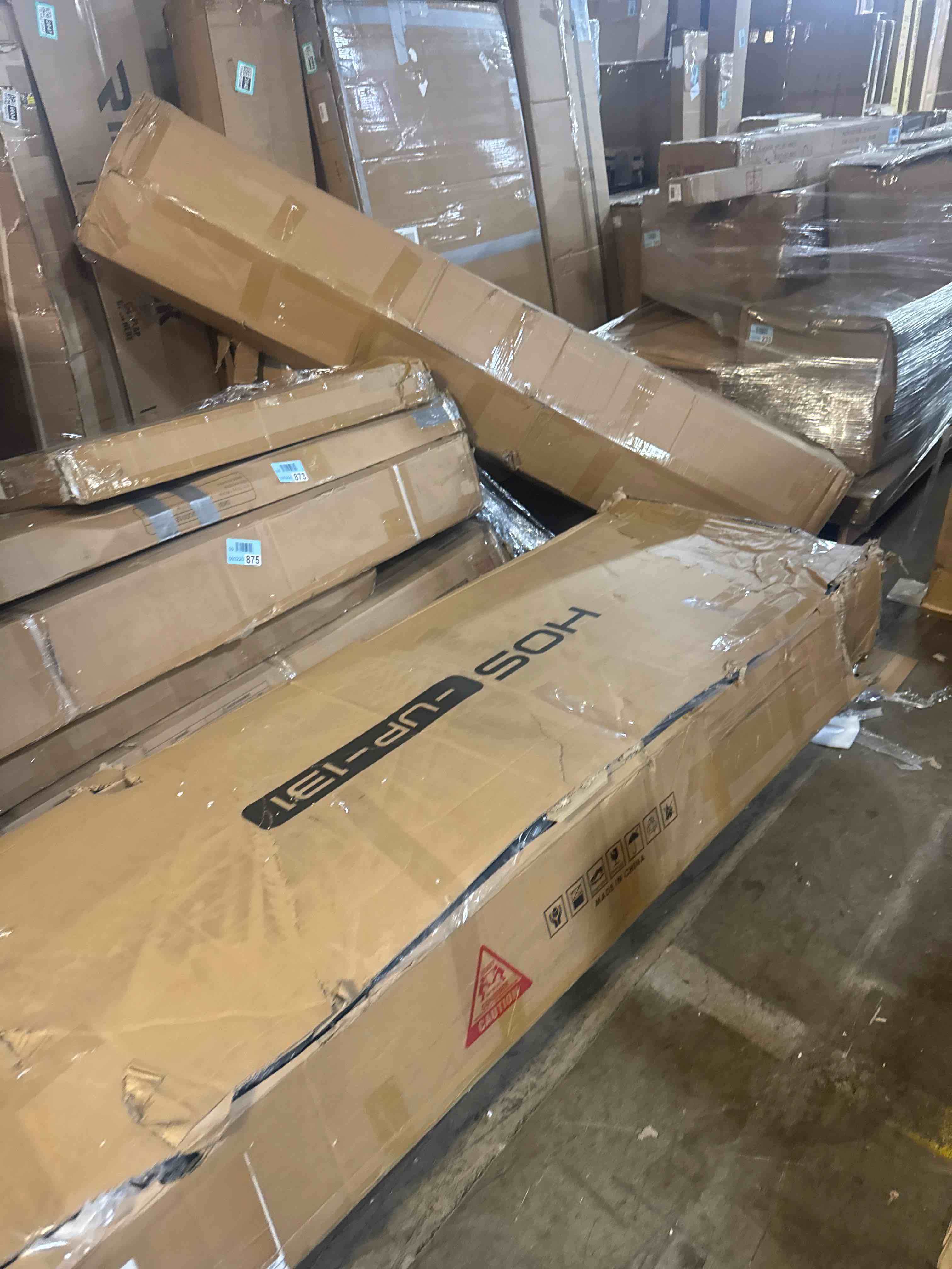 https://s3.amazonaws.com/lotting-images-prod/phillipi/PNK4416250_1777556438223.jpeg