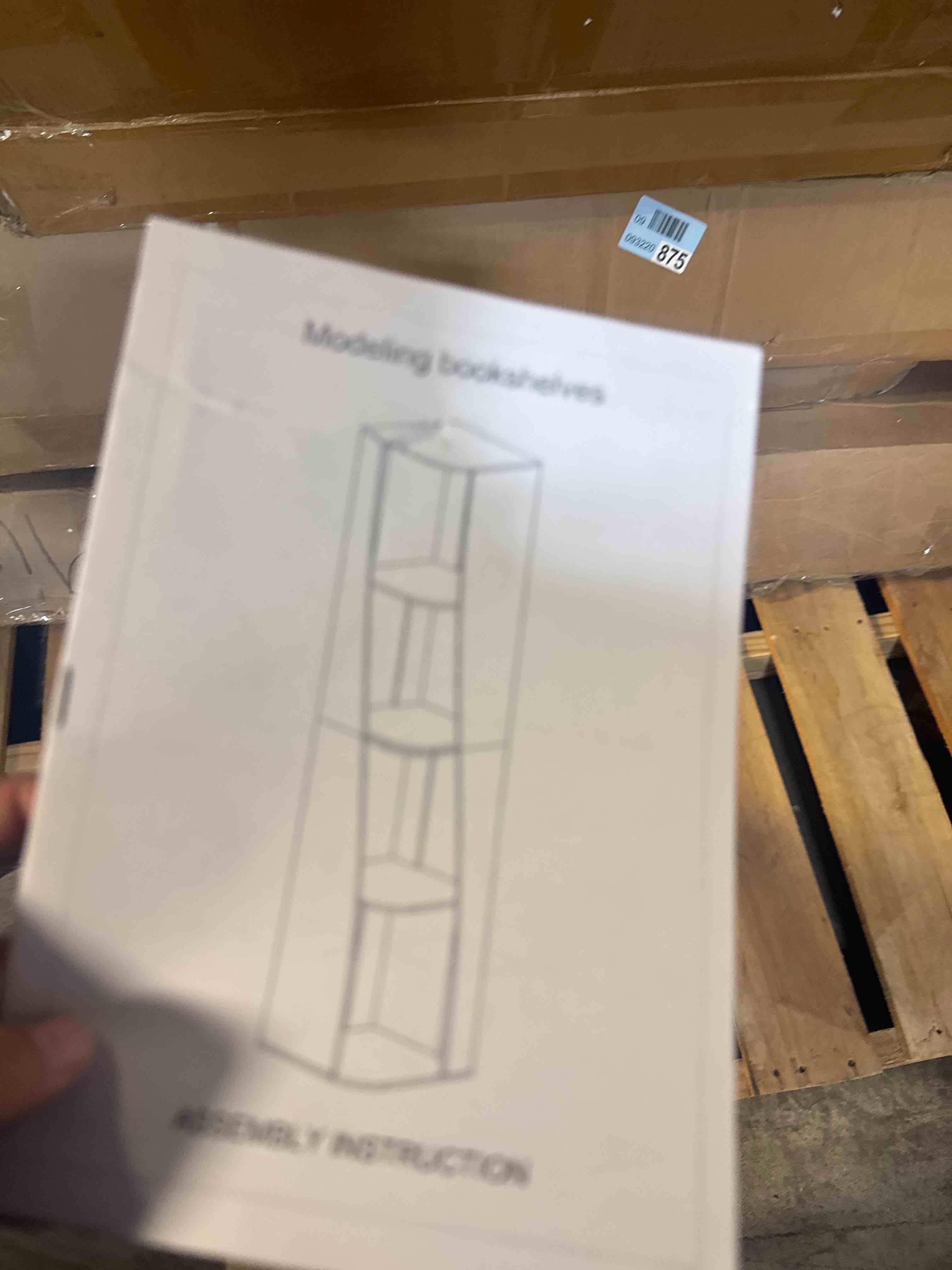 https://s3.amazonaws.com/lotting-images-prod/phillipi/PNK4416251_1777556757761.jpeg