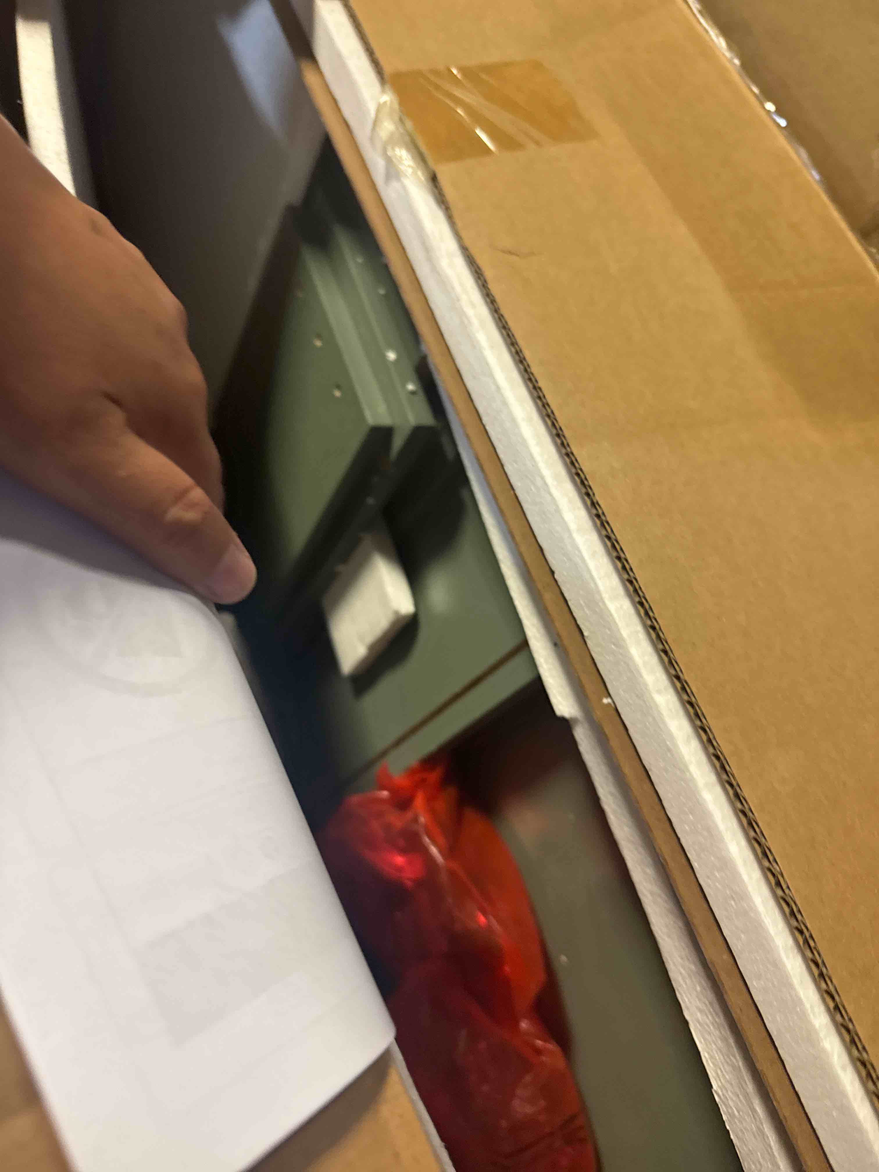 https://s3.amazonaws.com/lotting-images-prod/phillipi/PNK4416262_1777559017798.jpeg