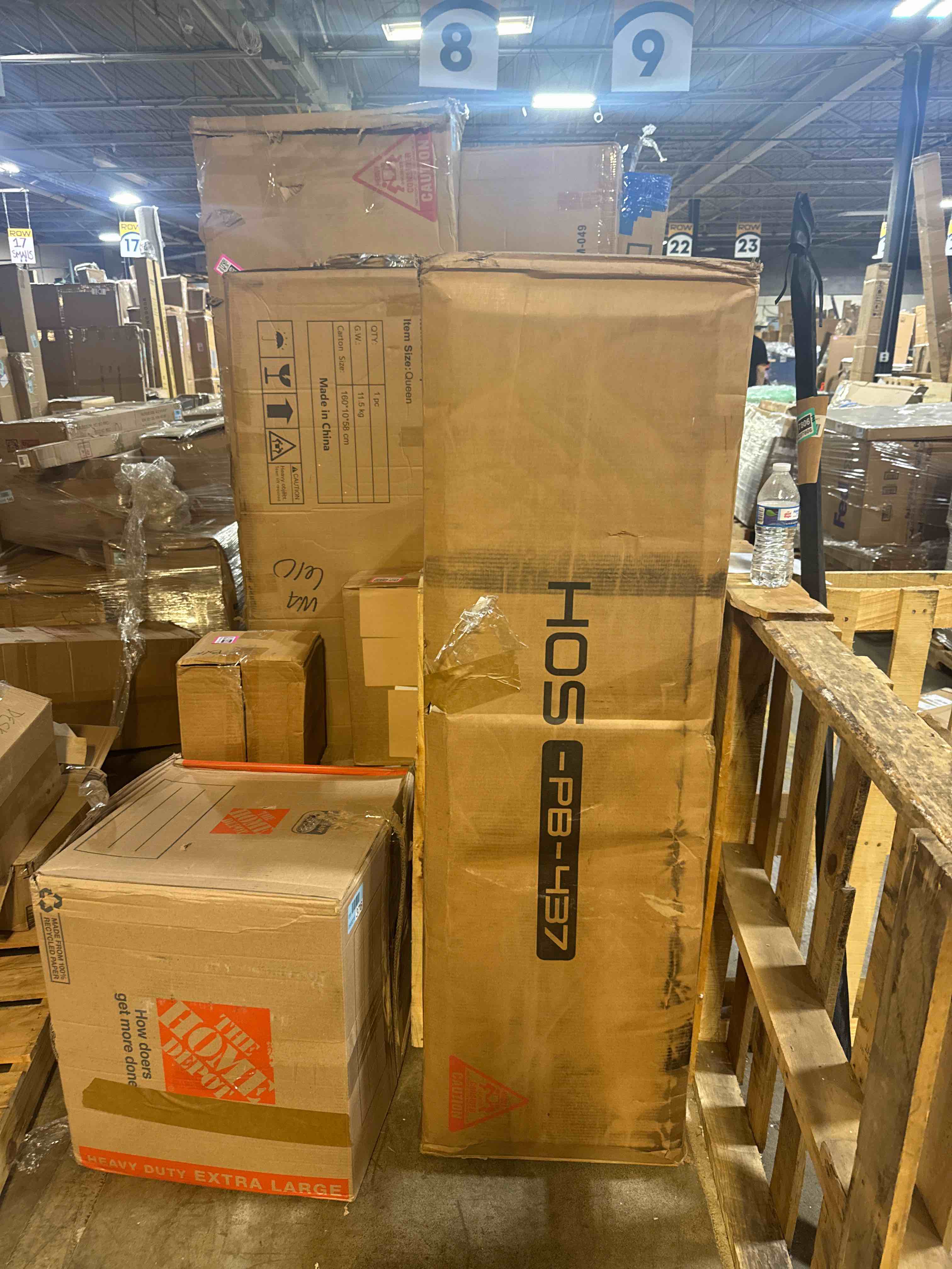 https://s3.amazonaws.com/lotting-images-prod/phillipi/PNK4416262_1777559057098.jpeg