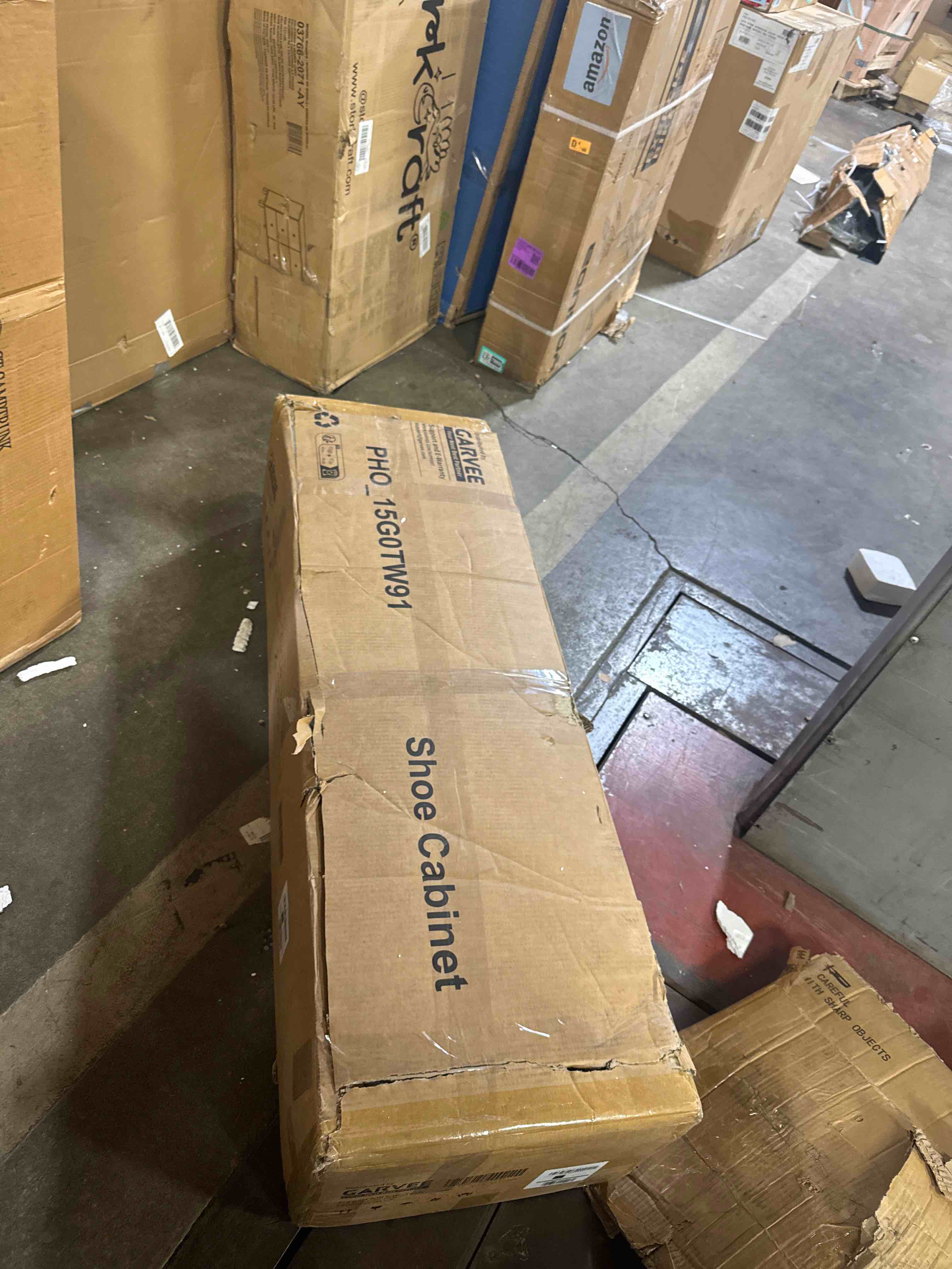 https://s3.amazonaws.com/lotting-images-prod/phillipi/PNK4416283_1777903912692.jpeg