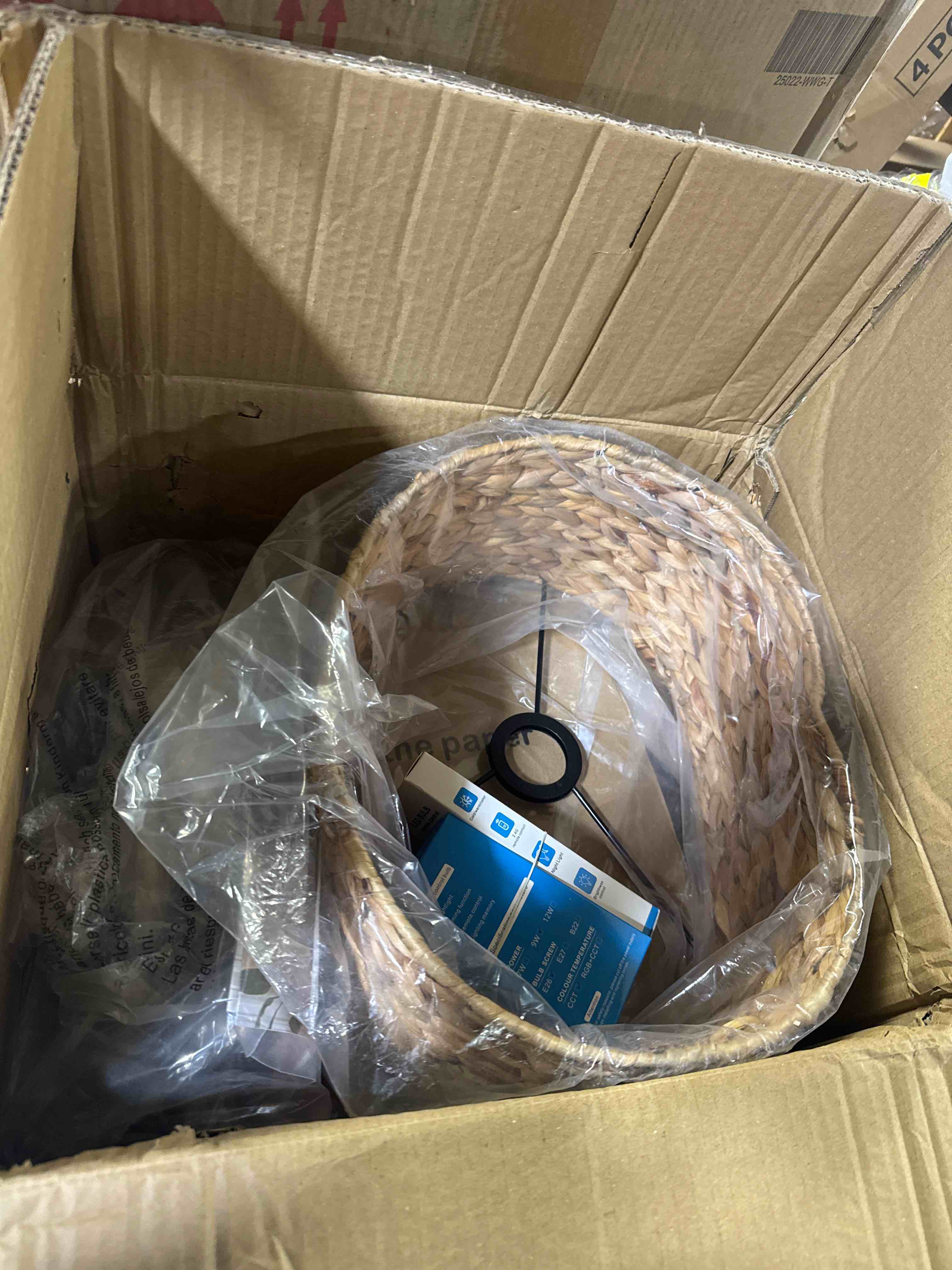 https://s3.amazonaws.com/lotting-images-prod/phillipi/PNK4416297_1777906219662.jpeg