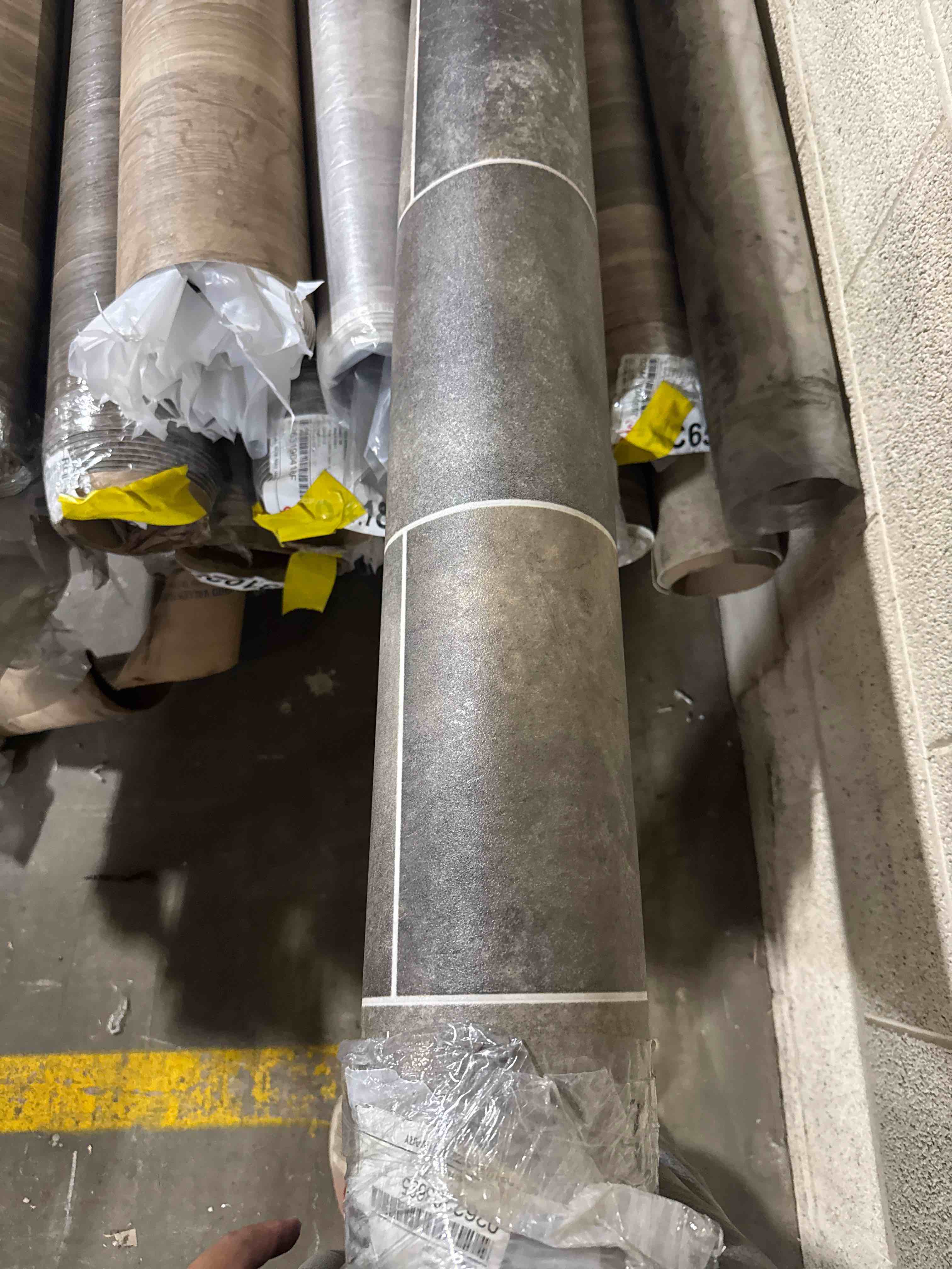 12' Wide Reminant Roll of Vinyl Flooring 