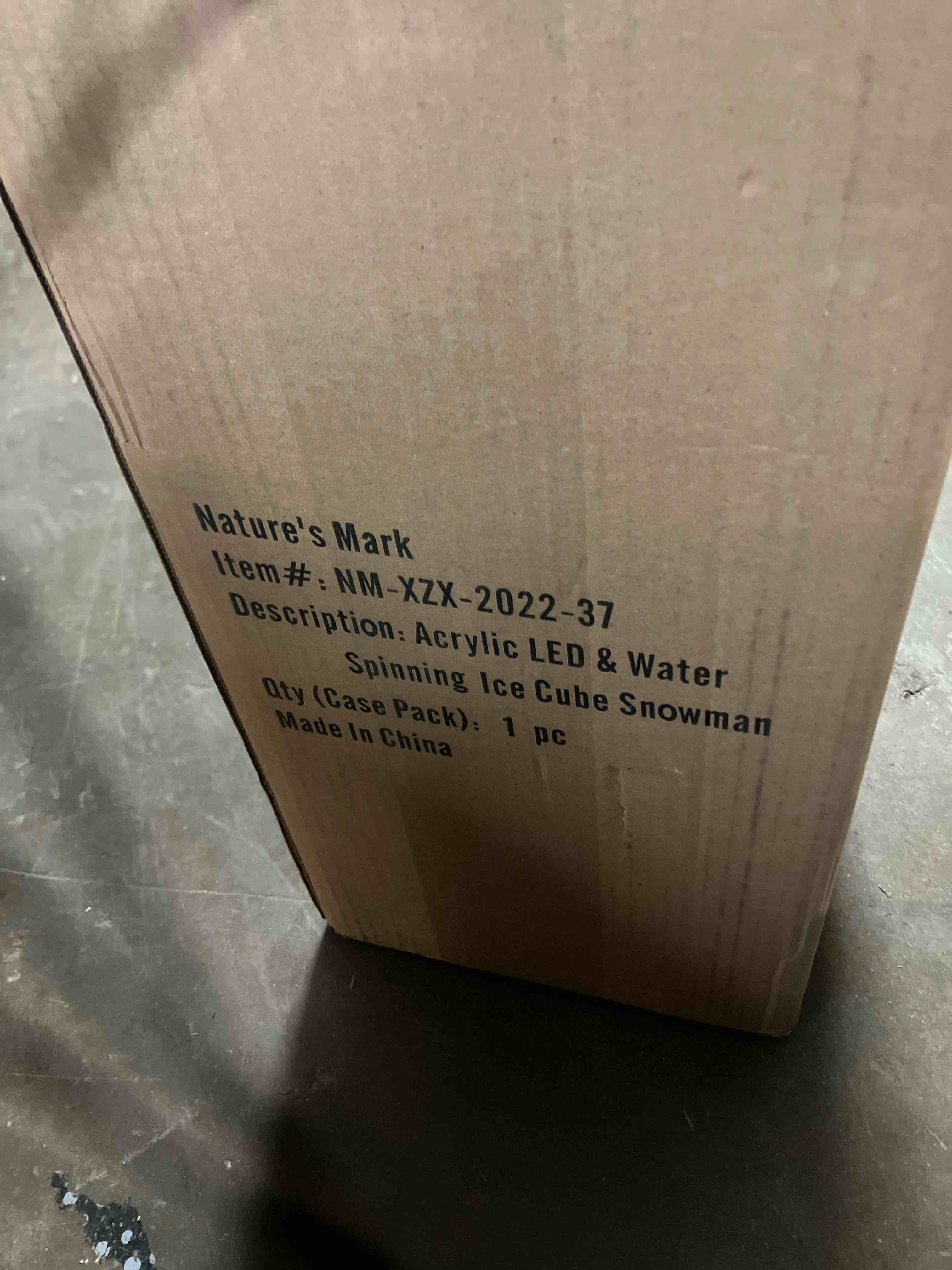 Condition photo showing New/Like New for Ice Cube Snowman Snow Globe 13.5”H LED Lighted Spinning Glitter Water Decoration Battery Operated Christmas Tabletop Décor Ready Light-Up Snowman Figure Moments in Time Acrylic