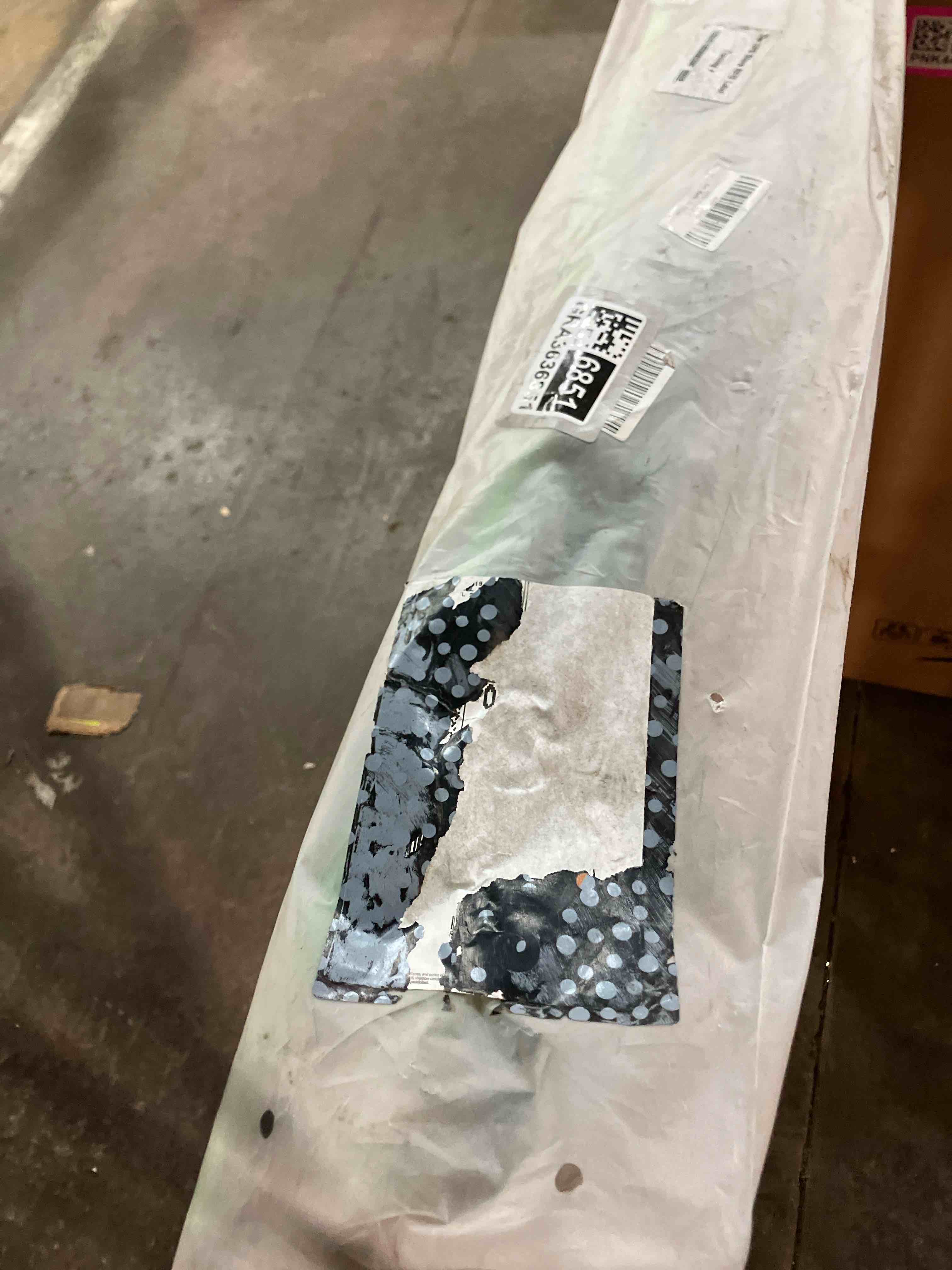 Condition photo showing New/Like New for 32 Inch Wiper Blade RV Pair or Motorhome rv windshield wipers 32 inch 12mm 9mm J Hook with 1 Pcs Car wash towel 32"/32"(Set of 2?