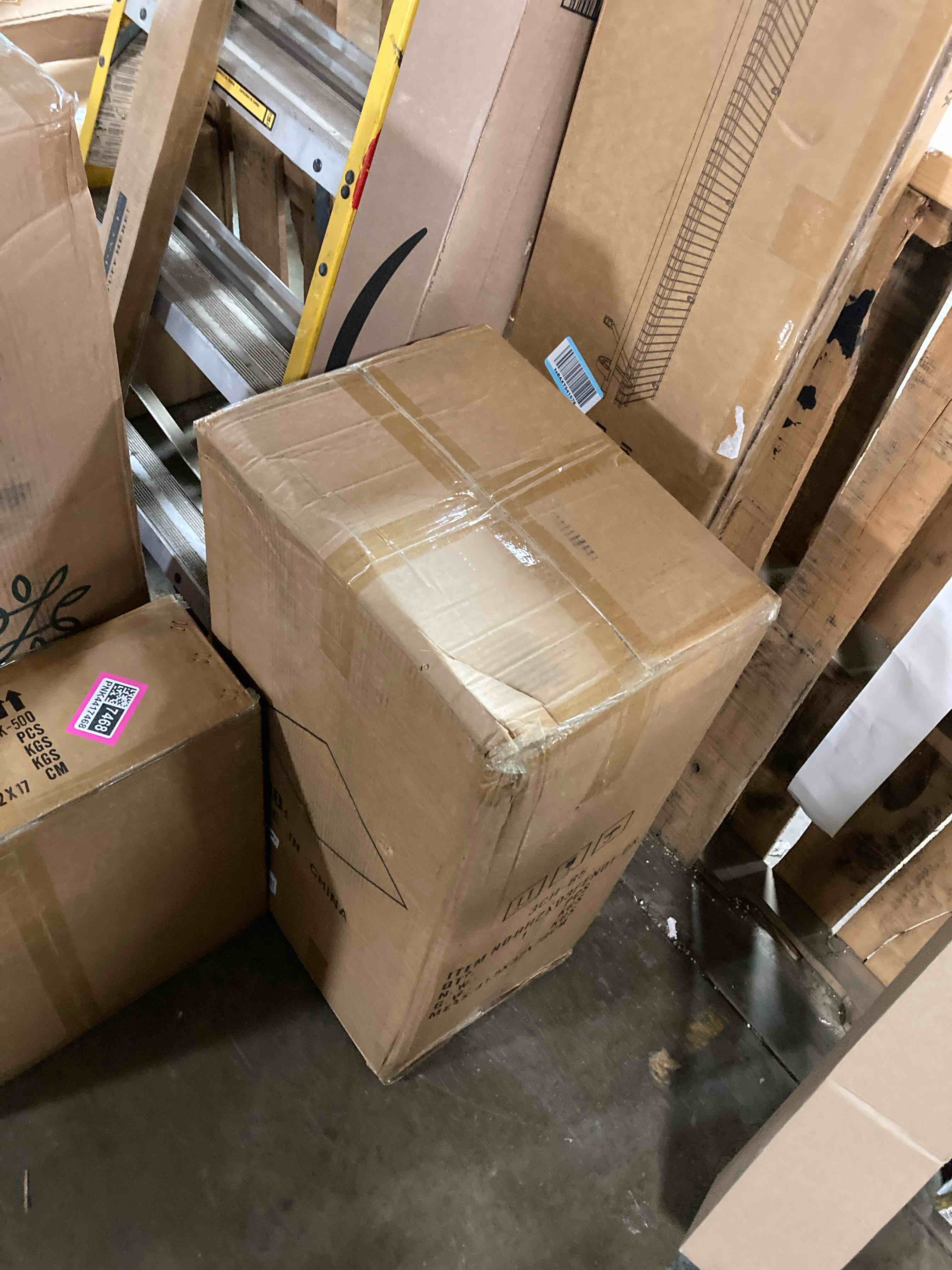 Condition photo showing New/Like New for Makeup Train Case with Drawer, Rolling Makeup Case, Cosmetology Case on Wheels, Gift, Travel Makeup Organizers, Profesional Cosmetic Case for Salon Barber,Nail,Tattoo, Pink